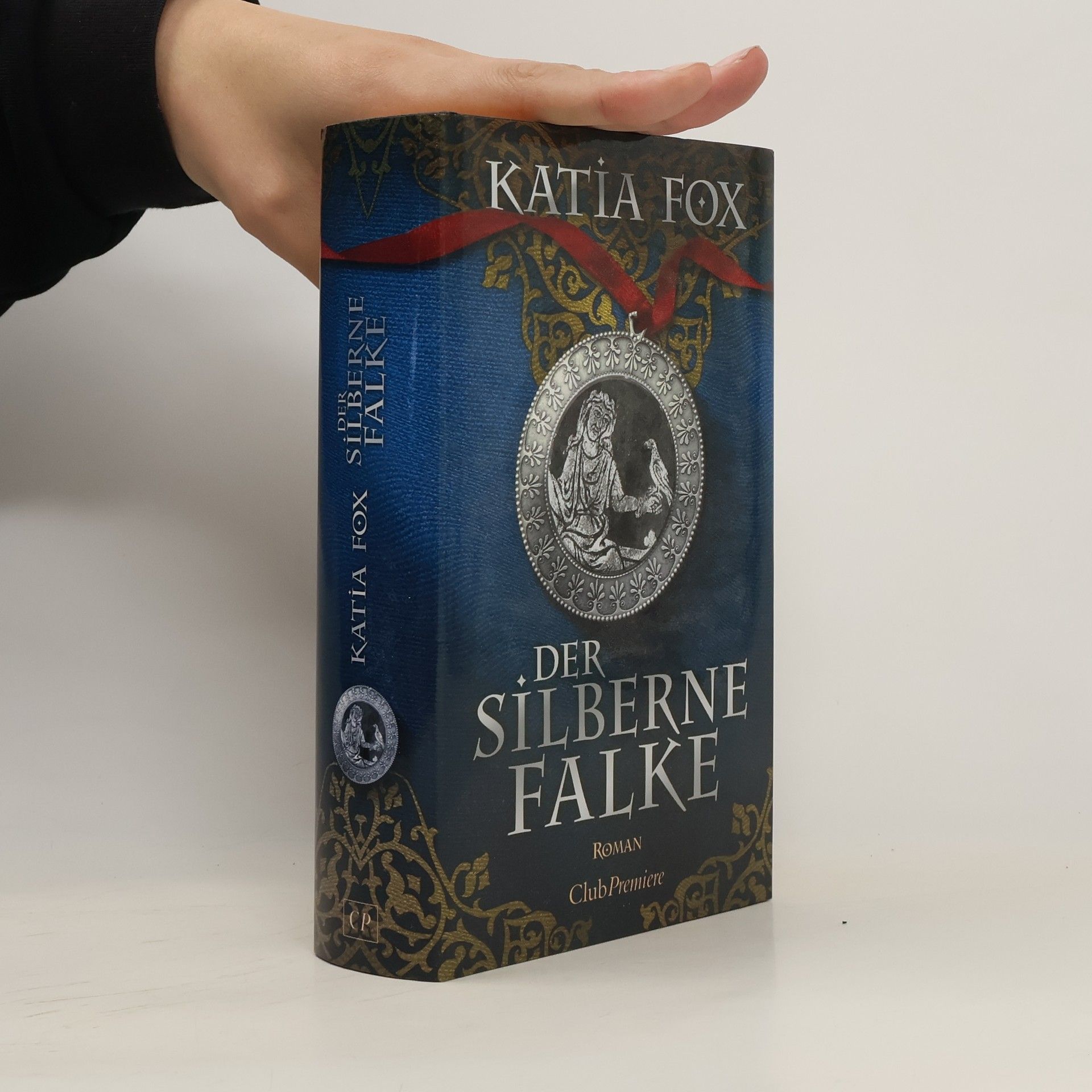 Katia Fox Der Silberne Falke