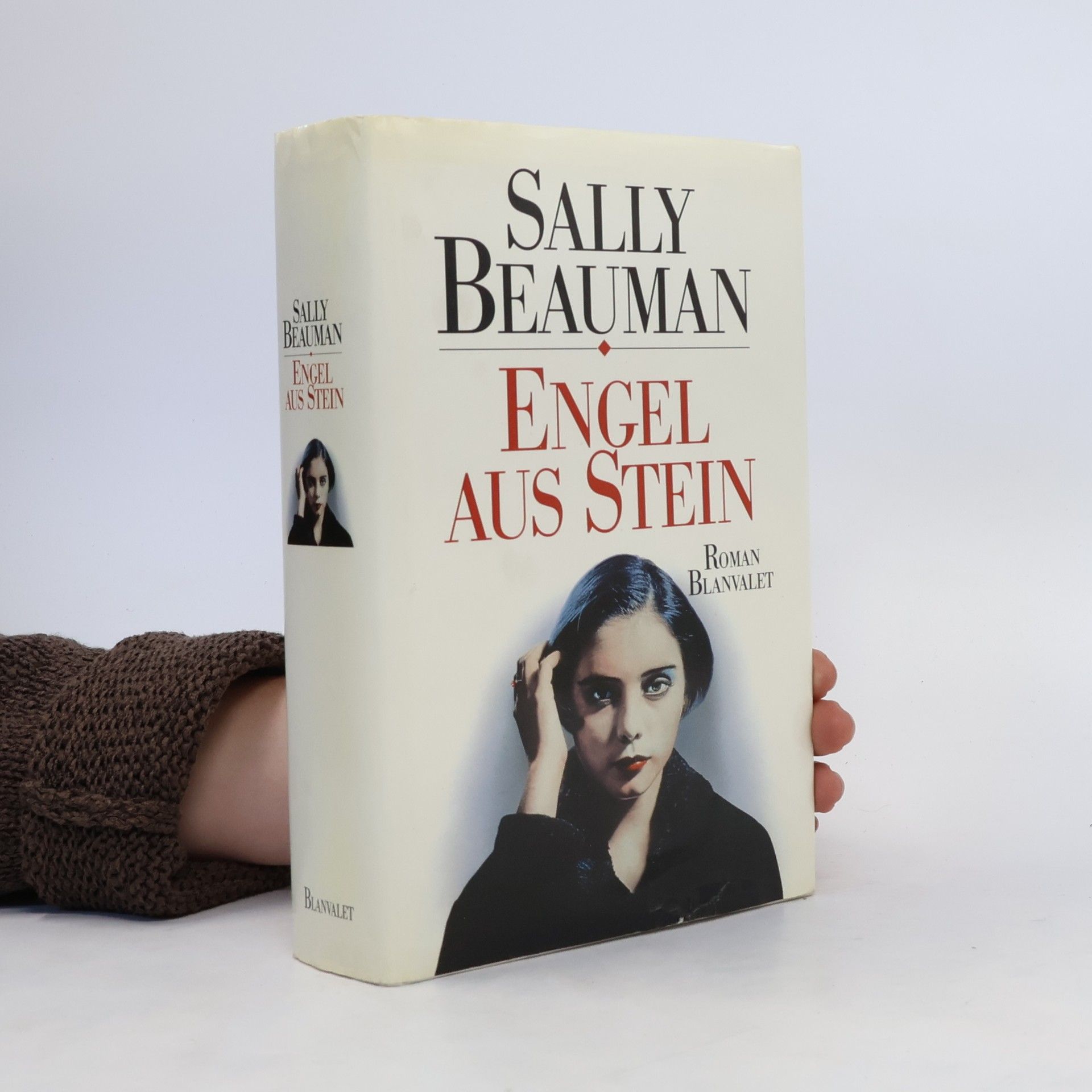 Sally Beauman Engel aus Stein