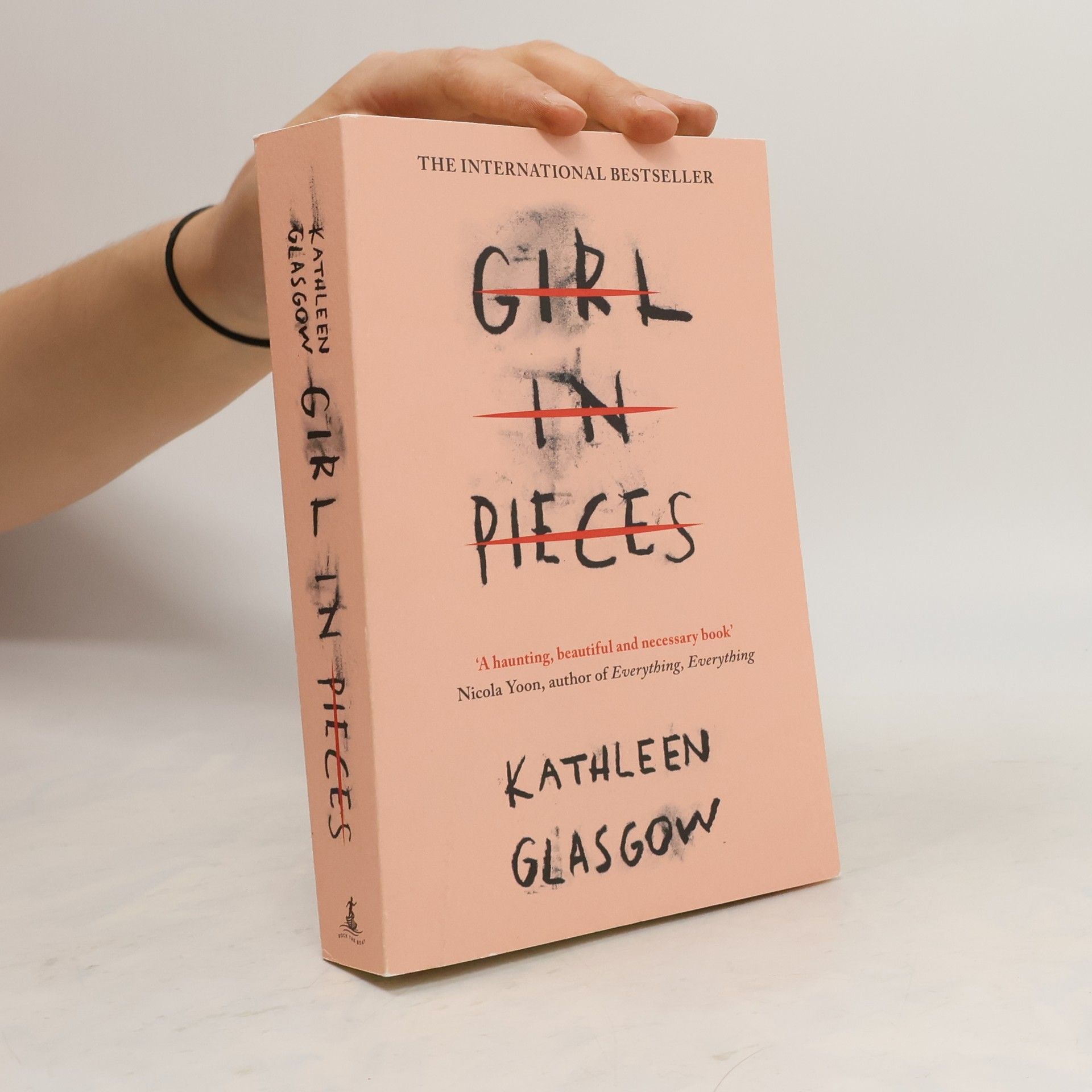 Kathleen Glasgow Girl In Pieces