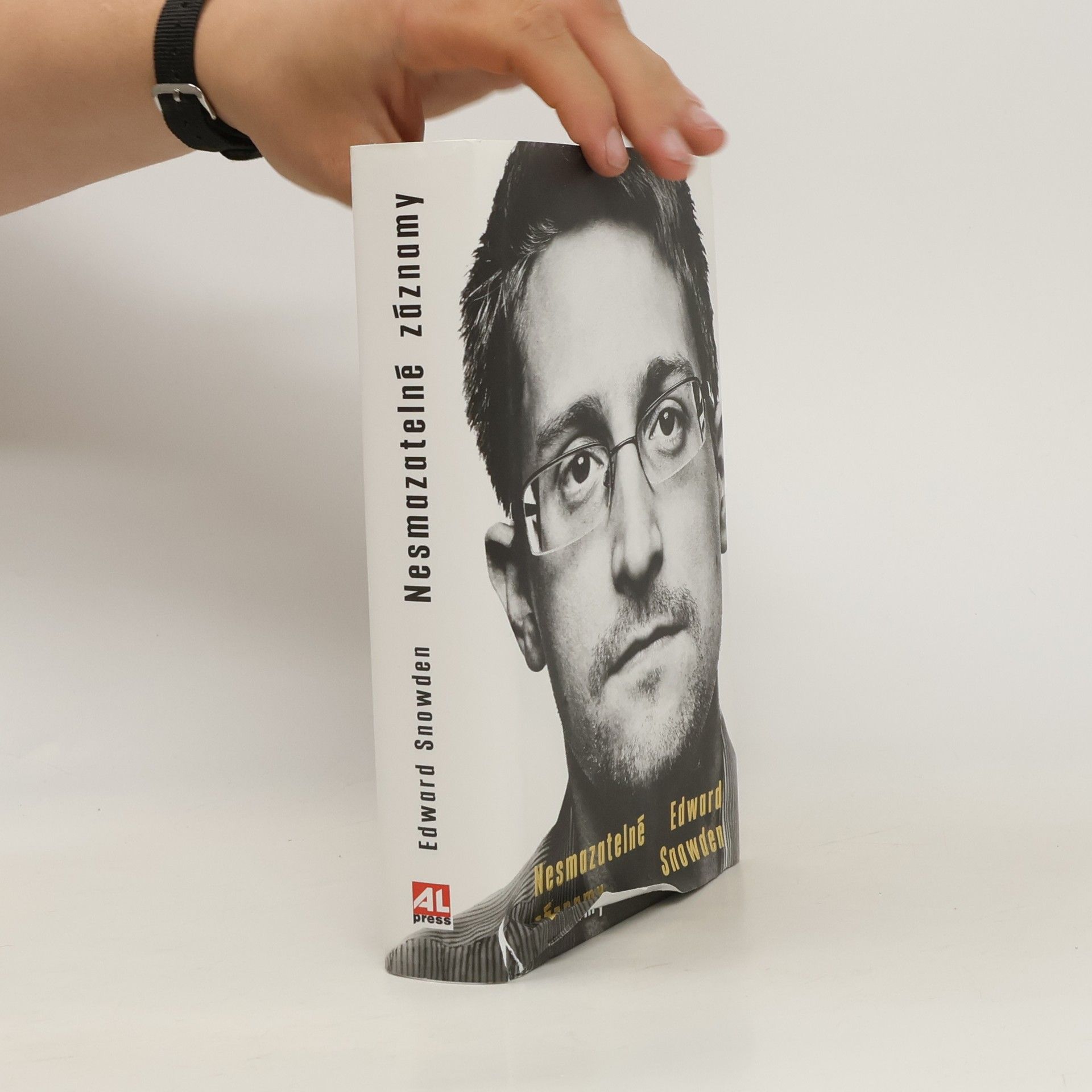 Edward Snowden Nesmazatelné záznamy
