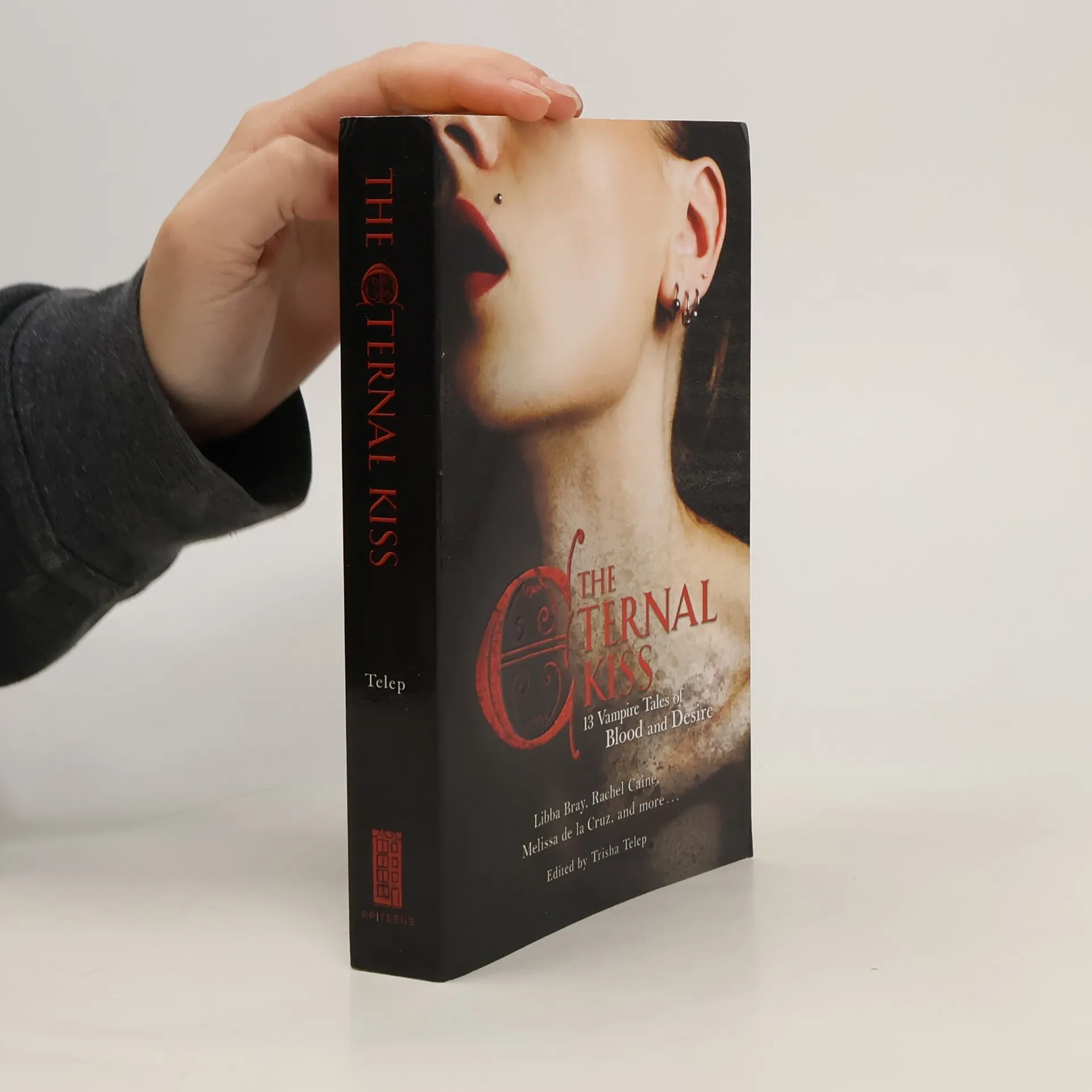 The Eternal Kiss | Book | Paperback | Trisha Telep | EN