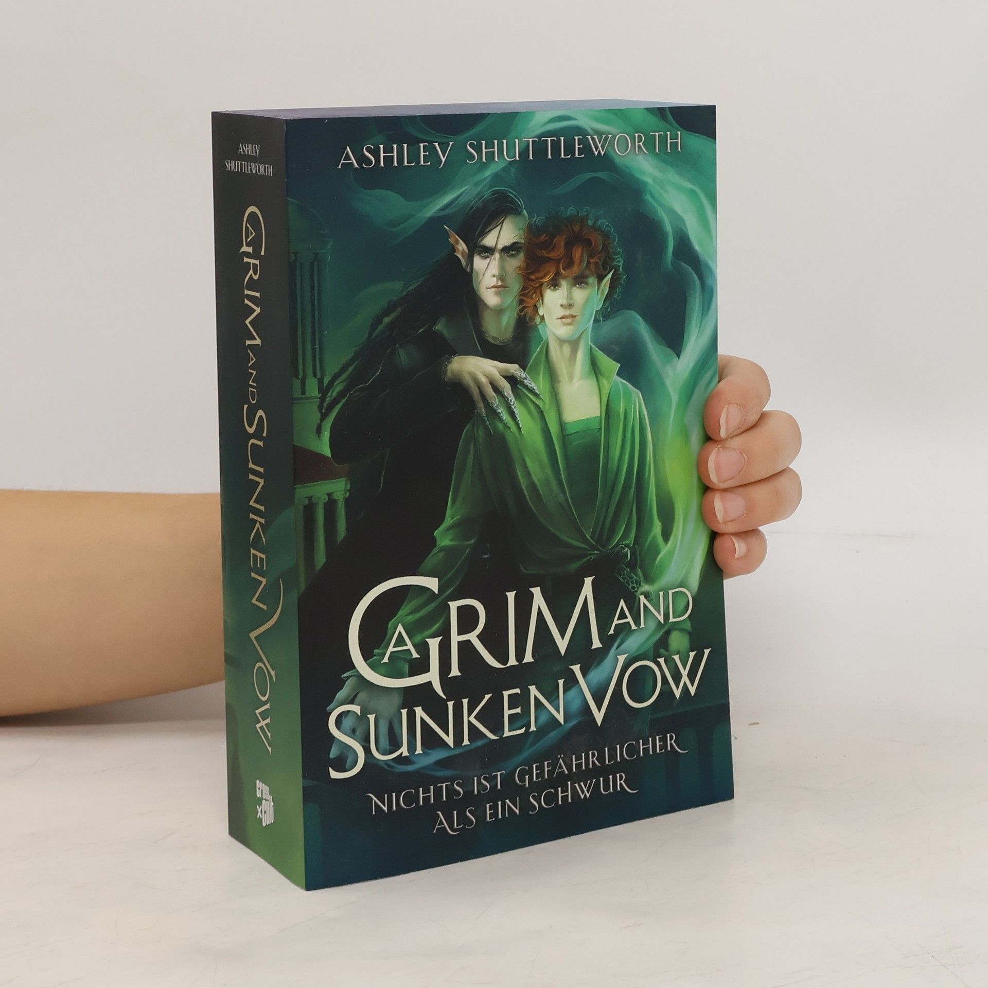 Ashley Shuttleworth A Grim and Sunken Vow - Nichts ist gefährlicher als ein Schwur (Hollow Star Saga 3) (Erstauflage mit Farbschnitt)