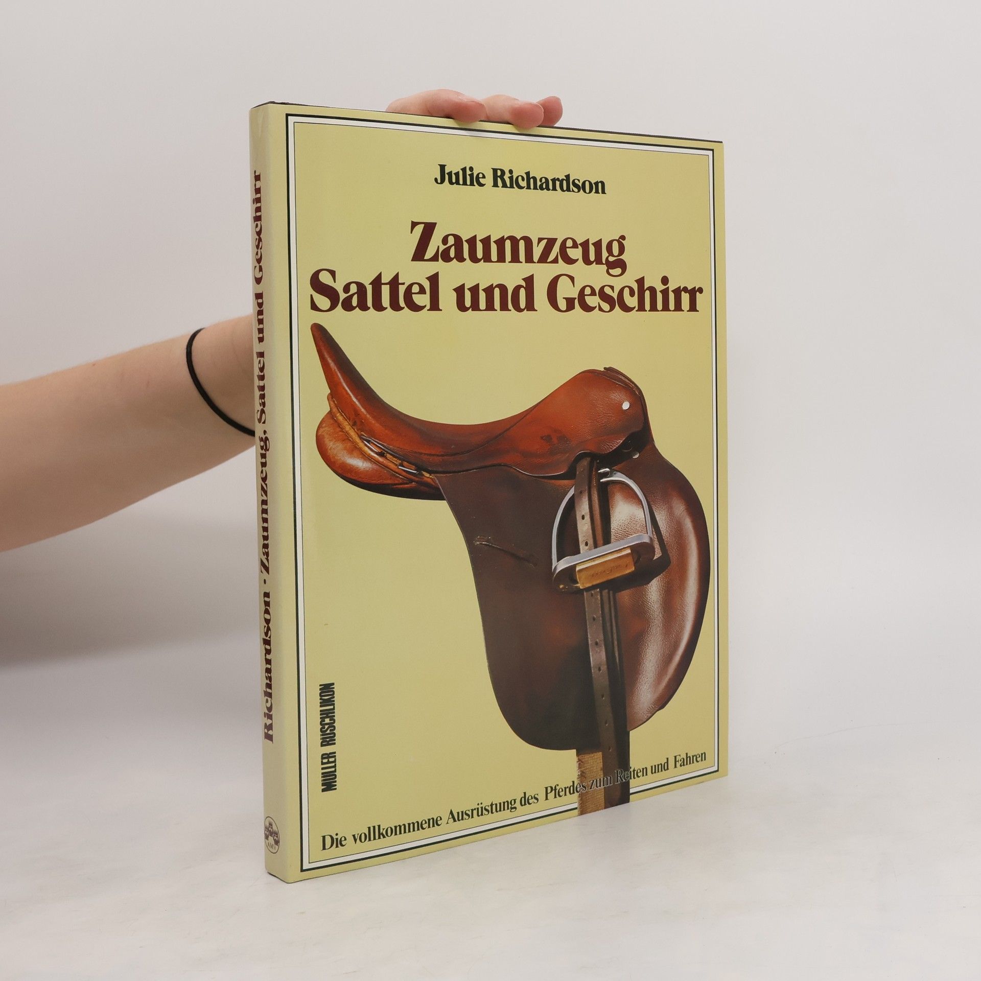 Julie Richardson Zaumzeug, Sattel und Geschirr