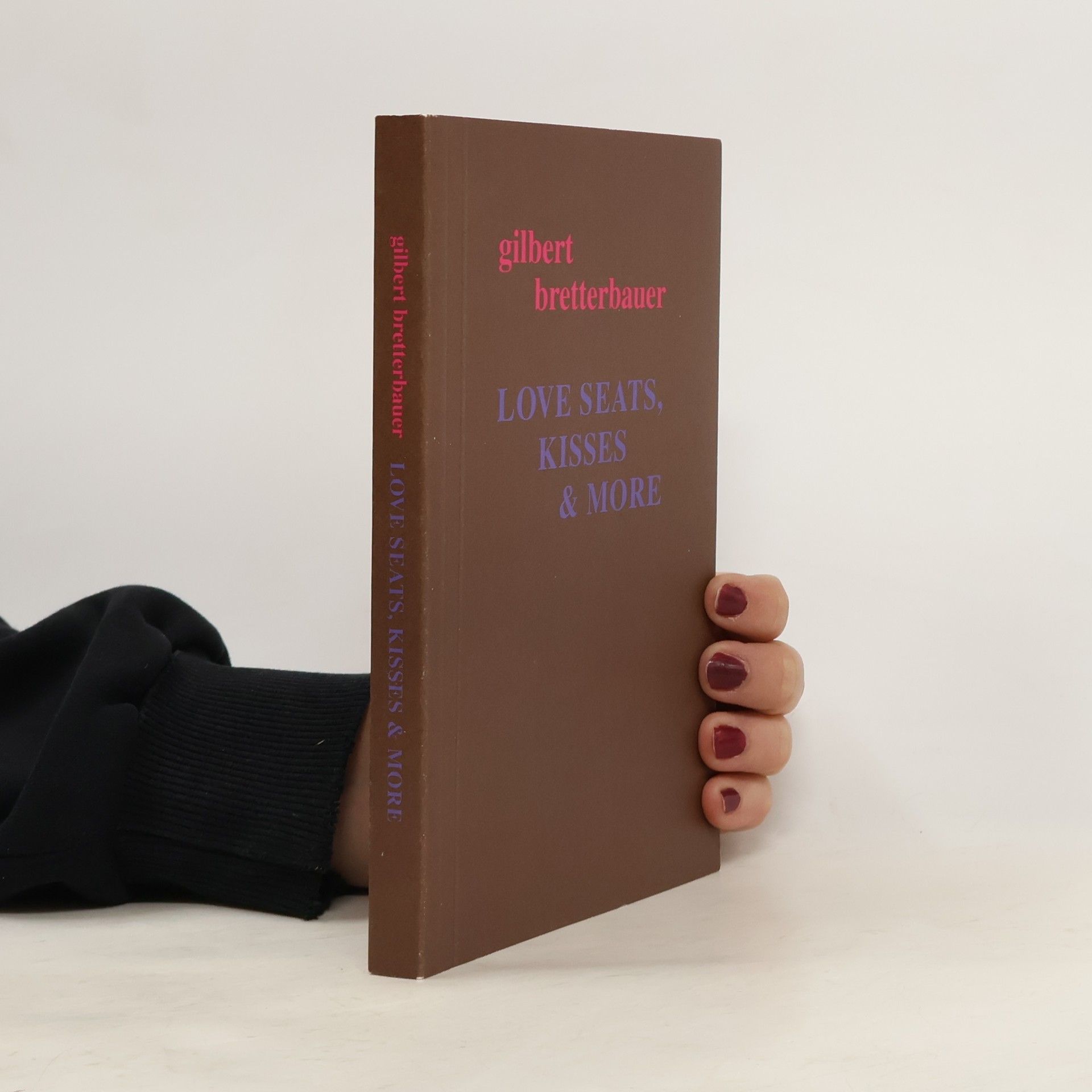 Gilbert Bretterbauer Love Seats, Kisses & More