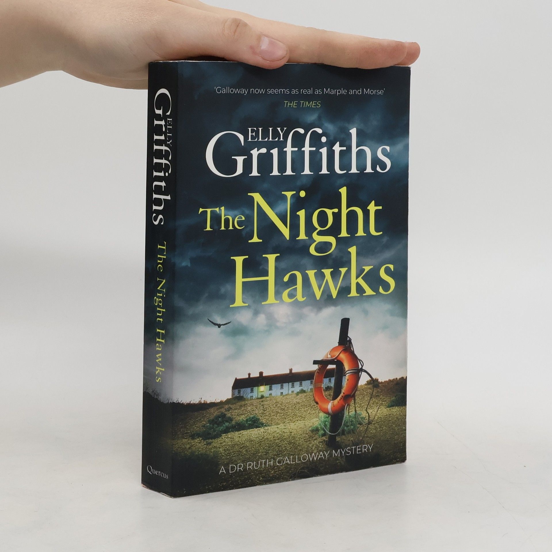 Elly Griffiths The Night Hawk