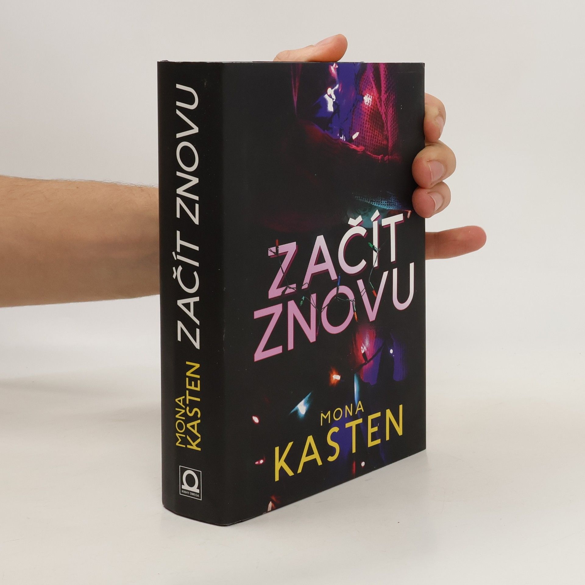 Mona Kasten Začít znovu