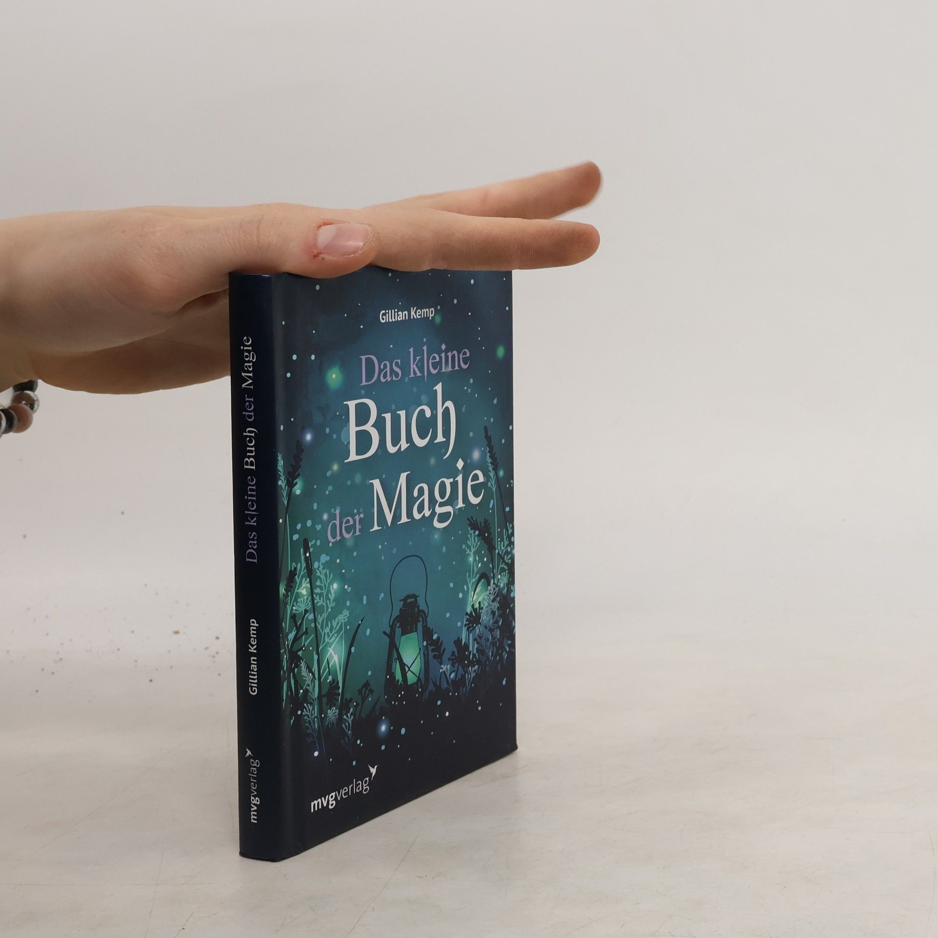 Gillian Kemp Das kleine Buch der Magie