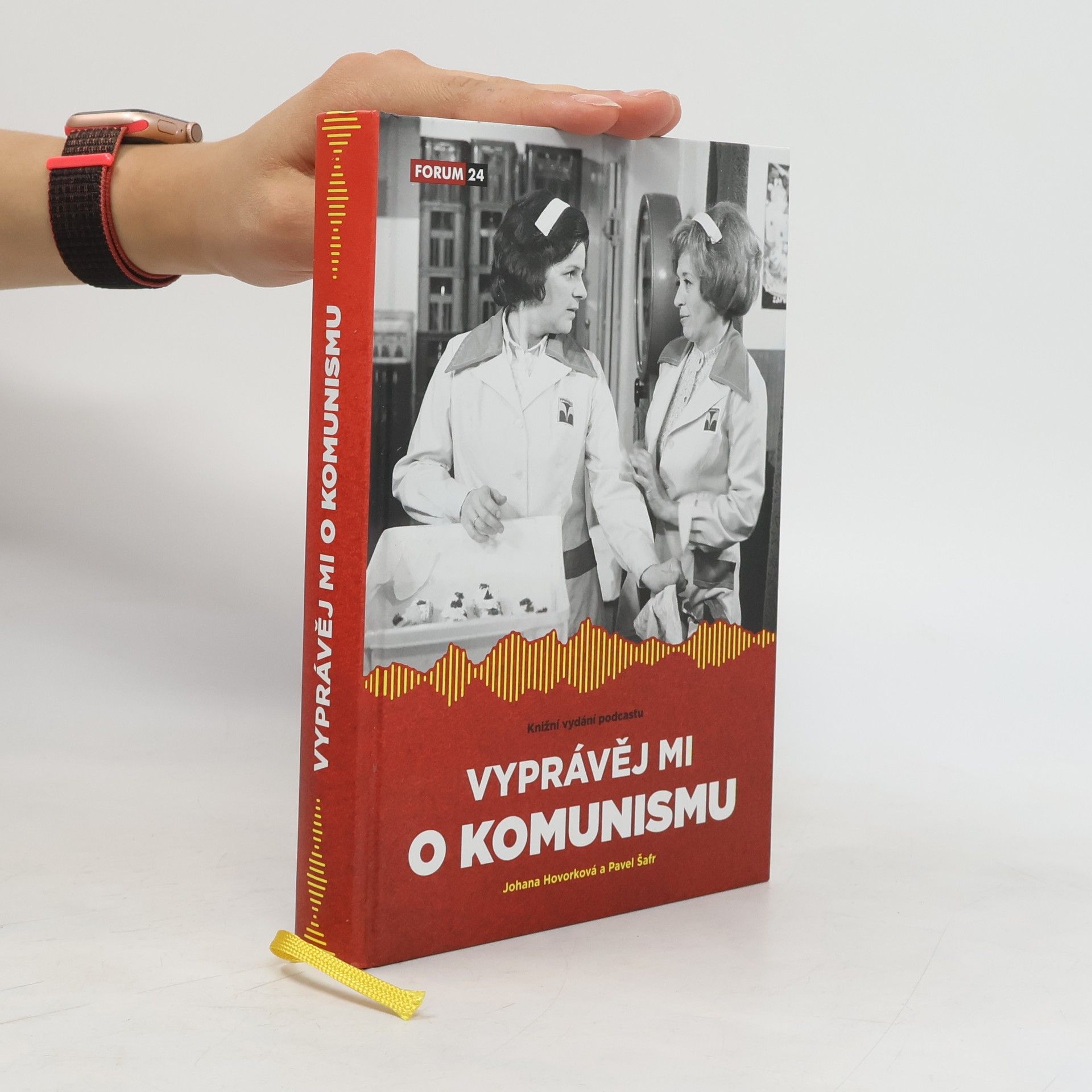 Pavel Šafr Vyprávěj mi o komunismu