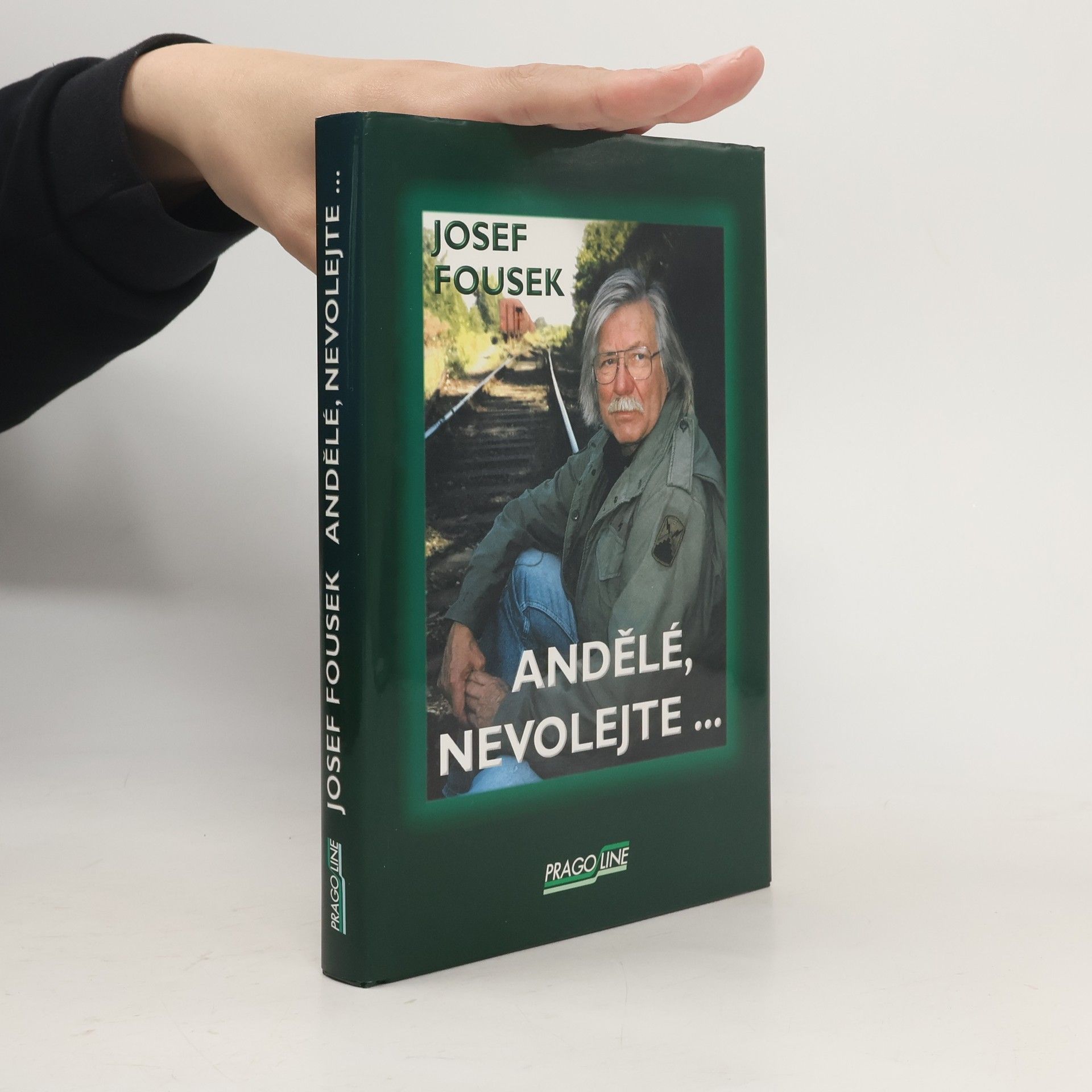 Josef Fousek Andělé, nevolejte...