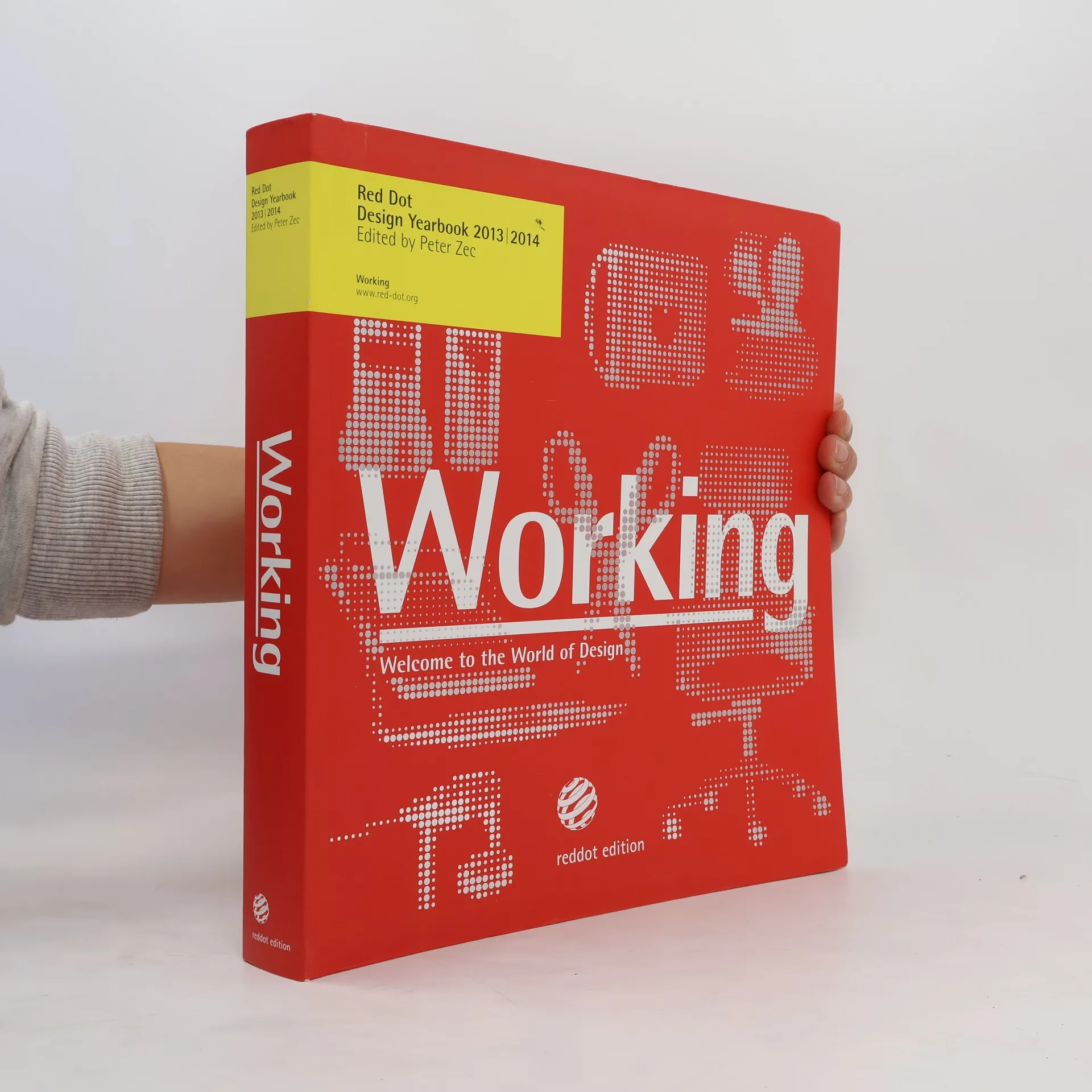 Red Dot Design Yearbook Working 2013/2014 | Peter Zec | English, German | Book