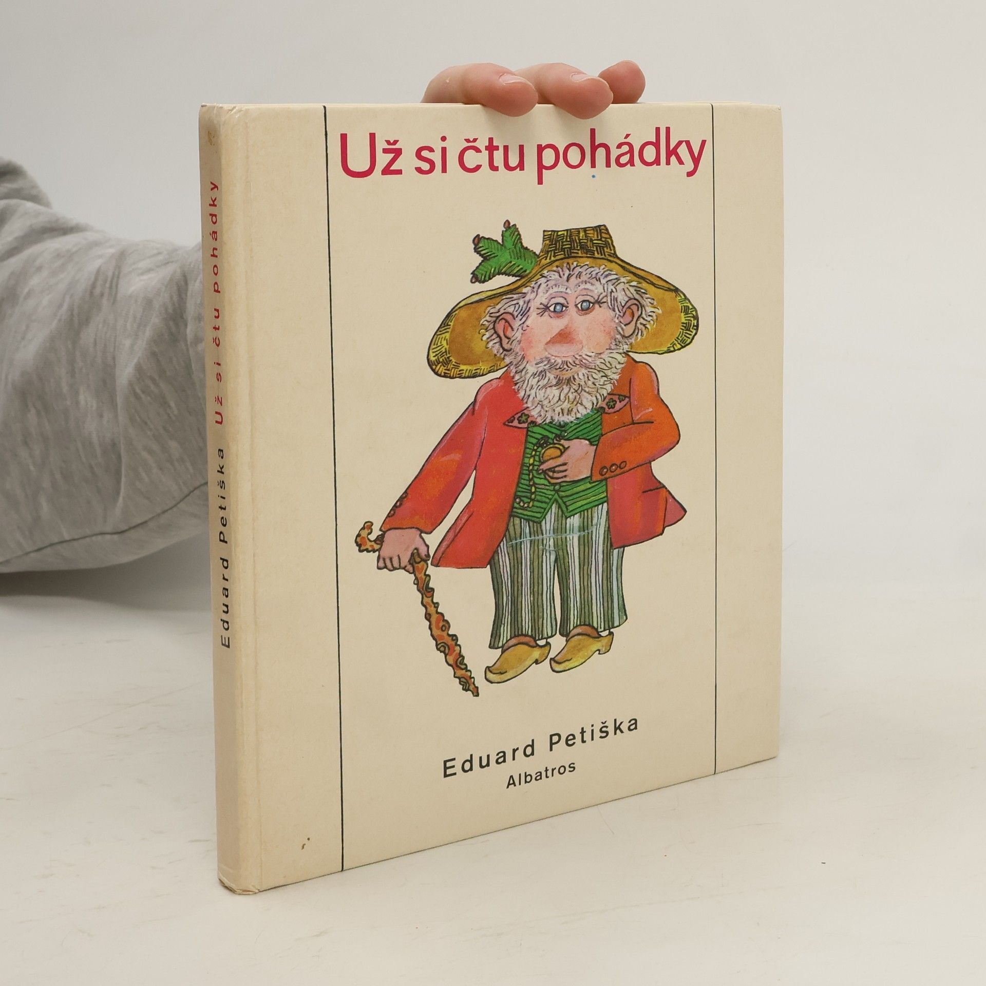 Eduard Petiška Už si čtu pohádky