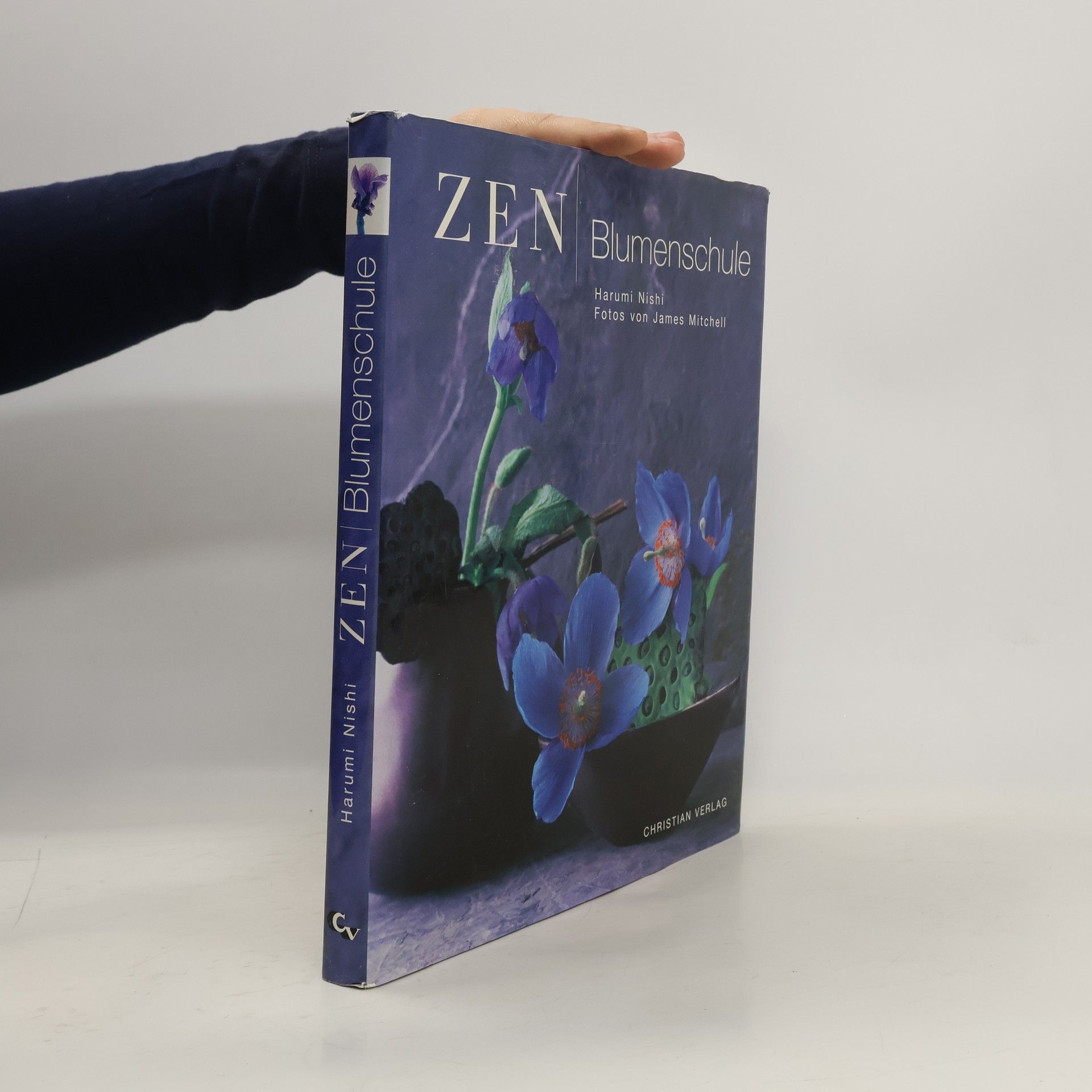 Harumi Nishi Zen-Blumenschule