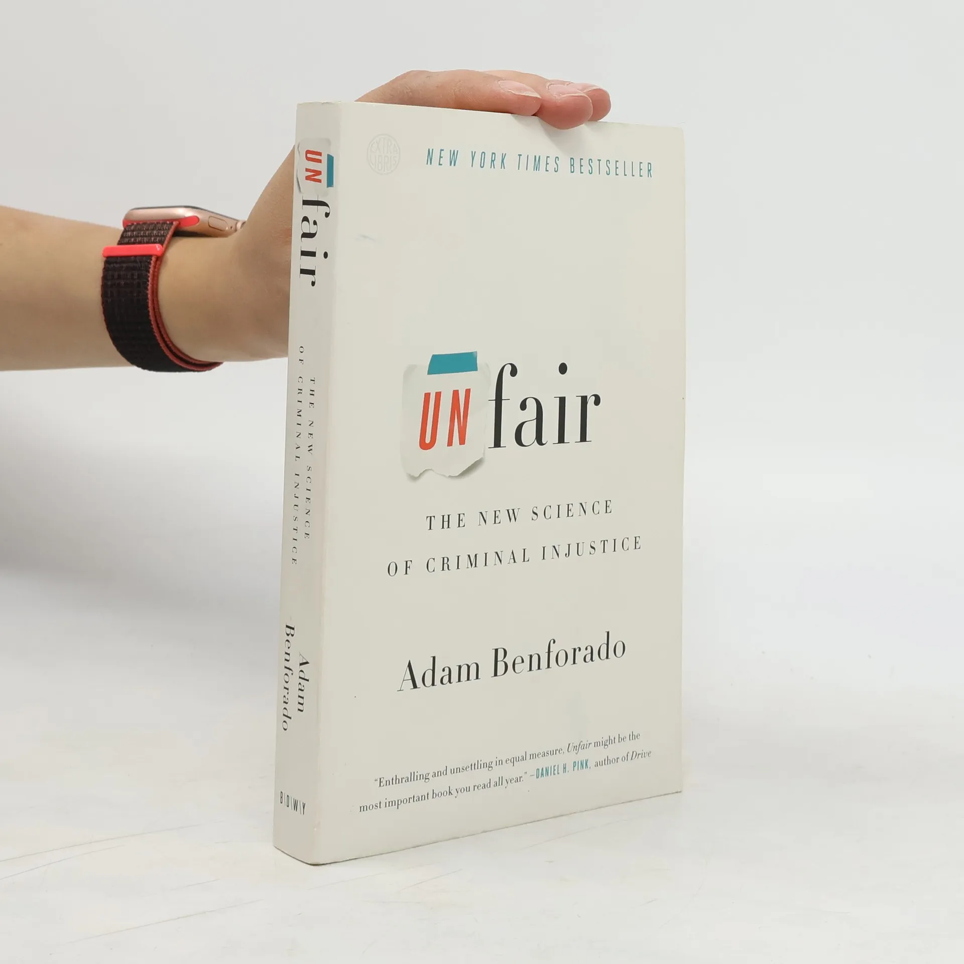 Unfair | Book | Paperback | Adam Benforado | EN