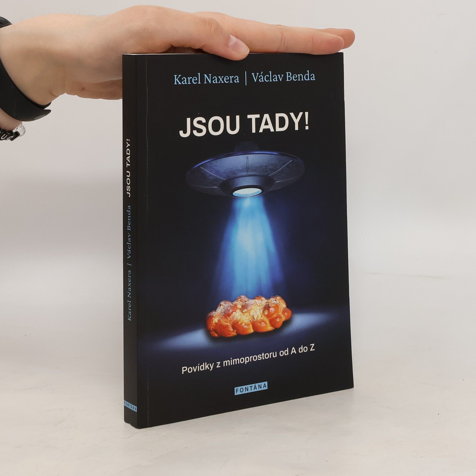 Václav Benda Jsou tady! : povídky z mimoprostoru od A do Z