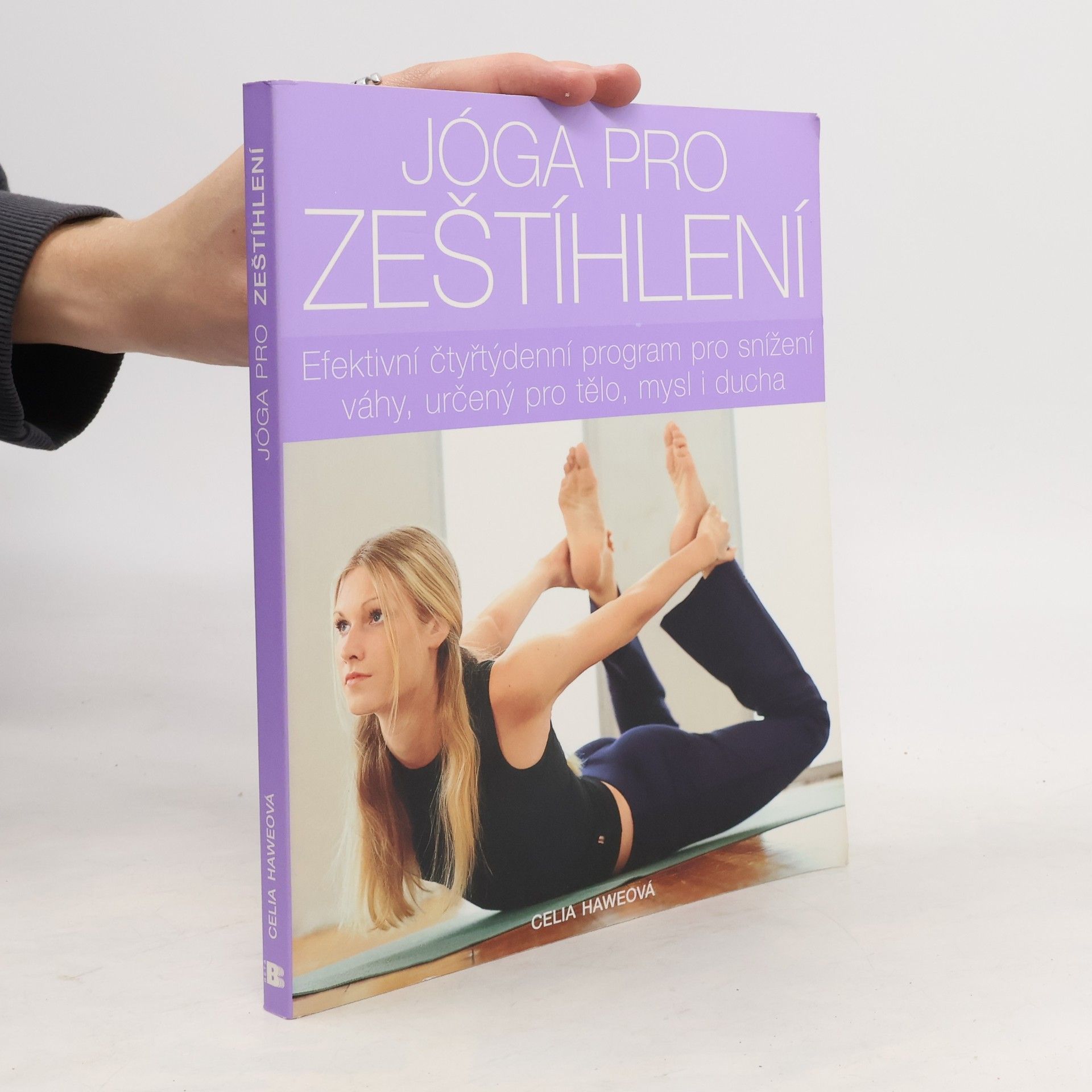 Celia Hawe Jóga pro zeštíhlení