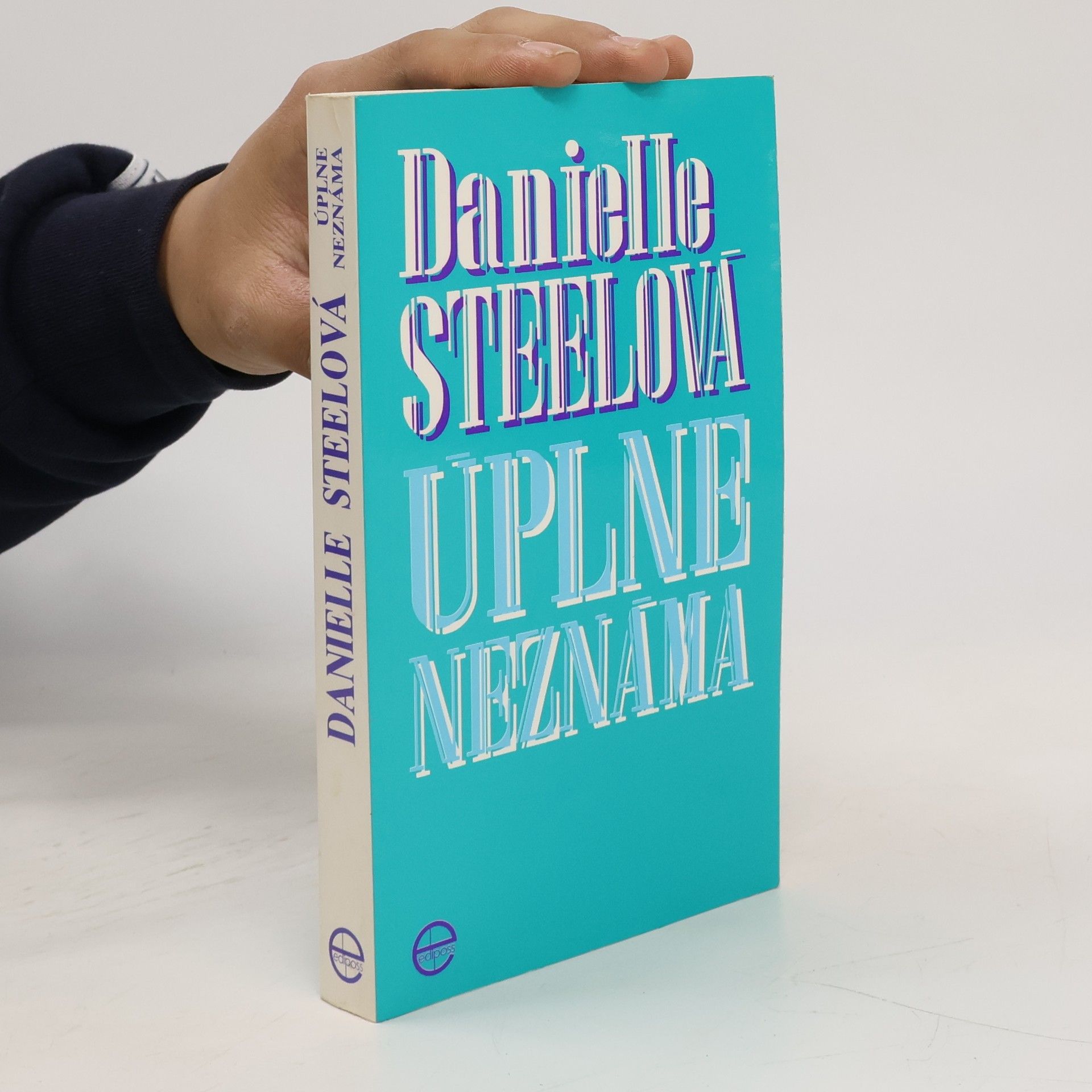 Danielle Steel Úplne neznáma