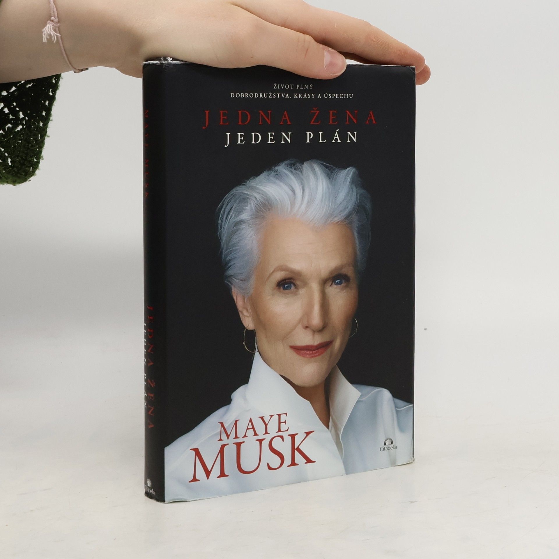 Maye Musk Jedna žena, jeden plán