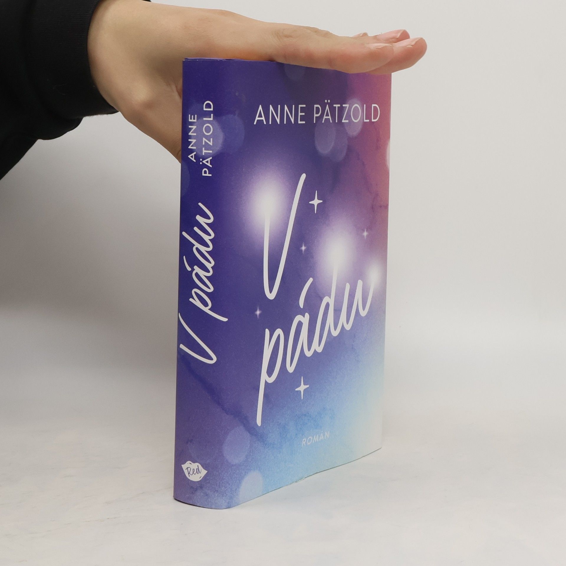 Anne Pätzold V pádu