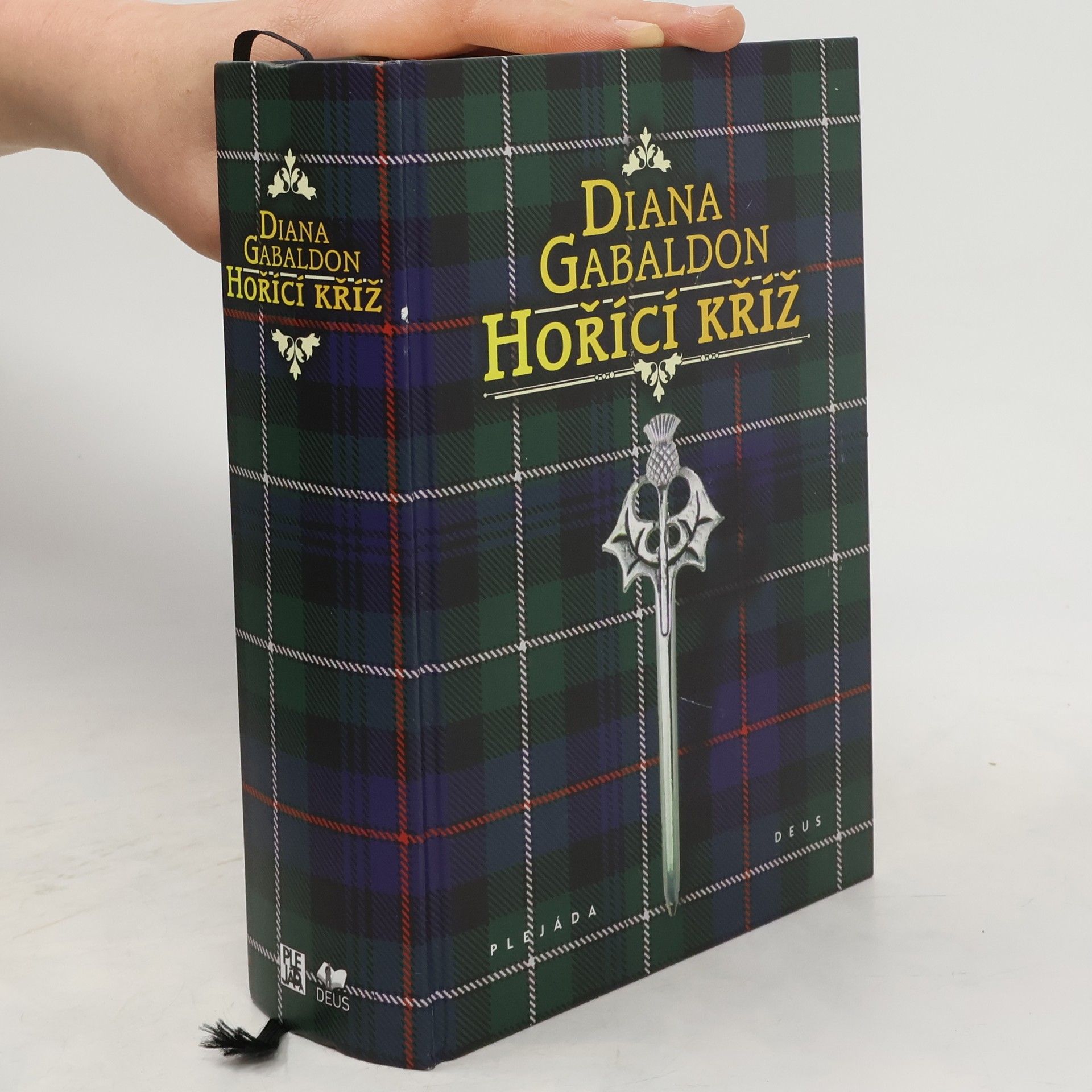 Diana Gabaldon Hořící kříž 1