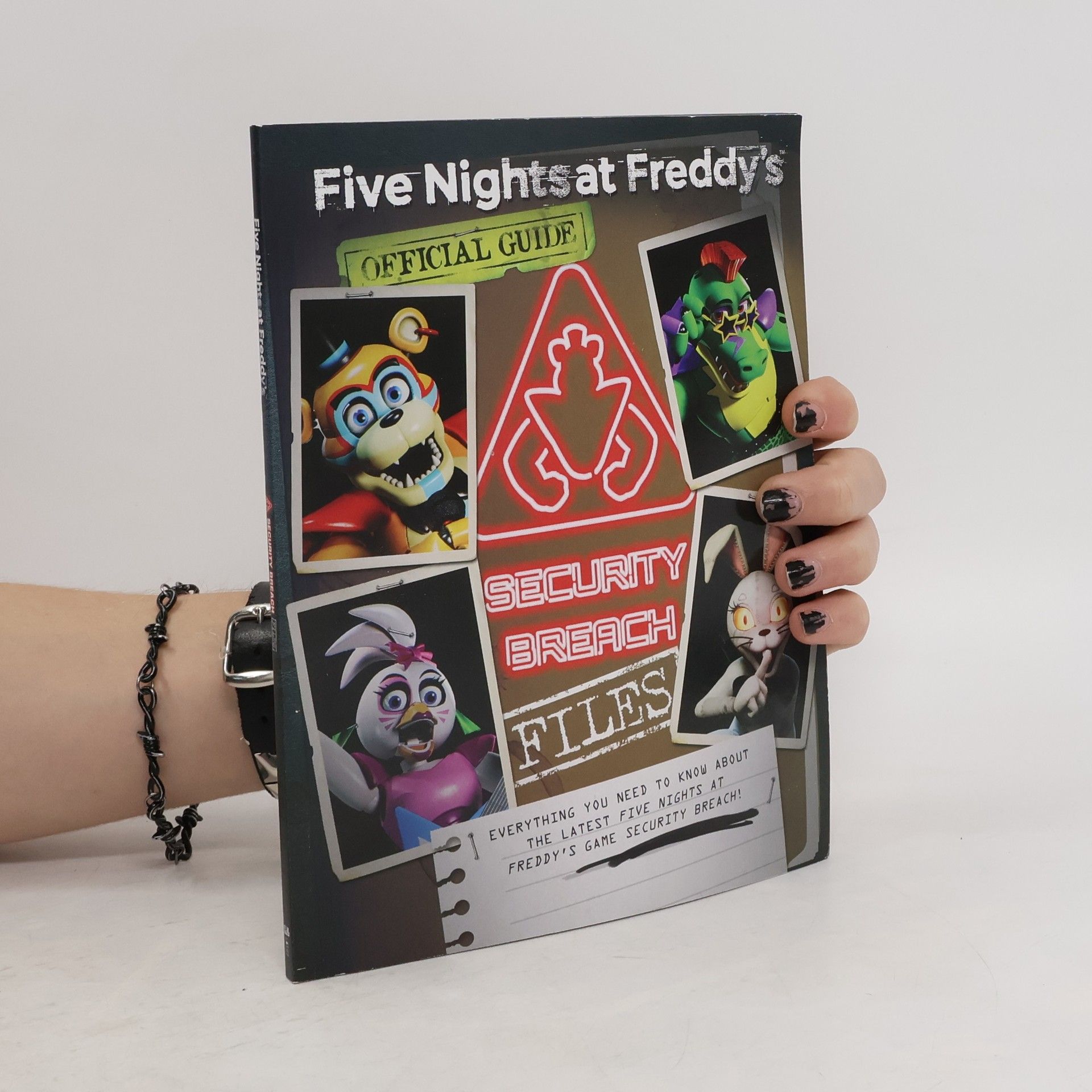 Scott Cawthon The Security Breach Files (Five Nights at Freddy's)