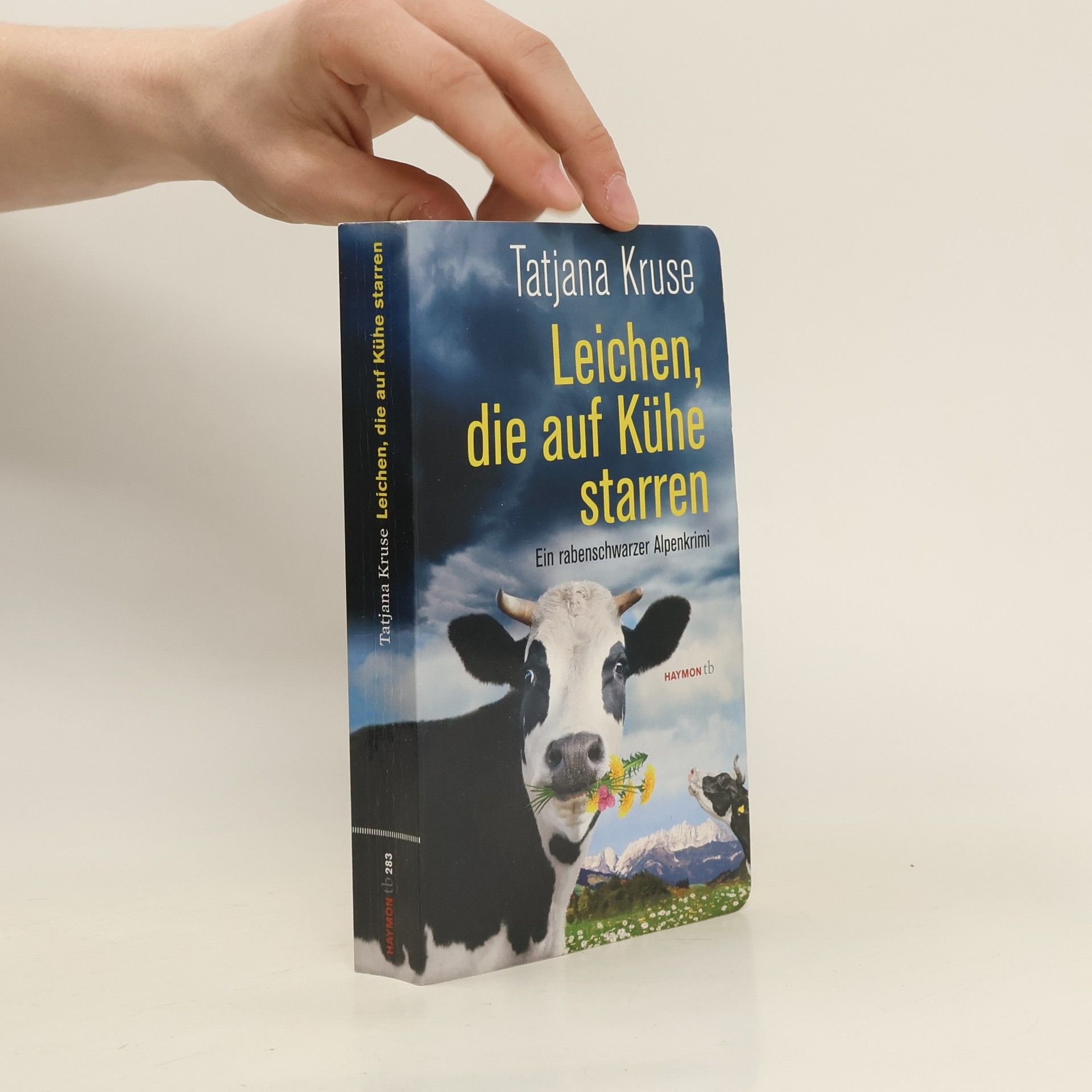 Tatjana Kruse Leichen, die auf Kühe starren