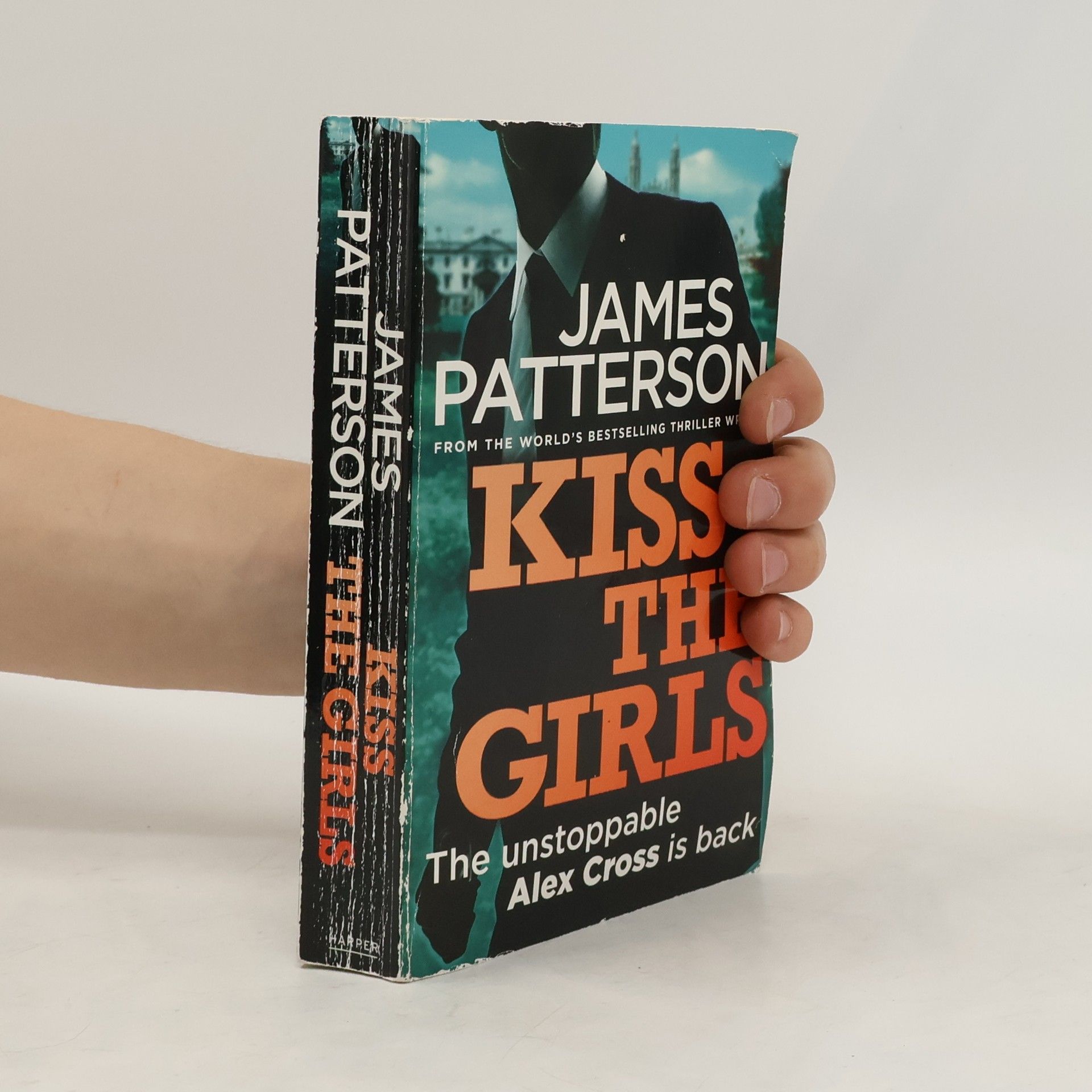 James Patterson Kiss the girls