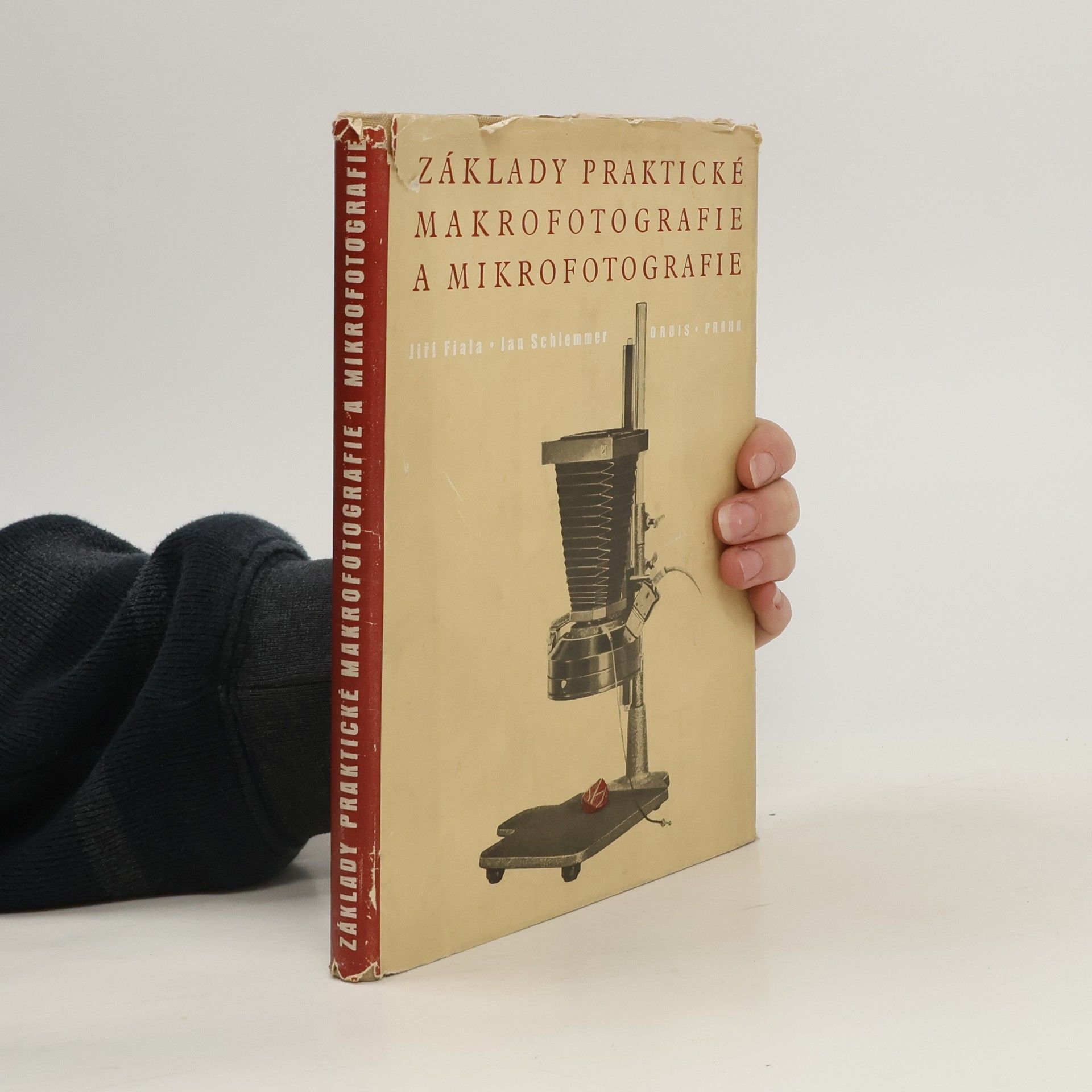 Jiří Fiala Základy praktické makrofotografie a mikrofotografie