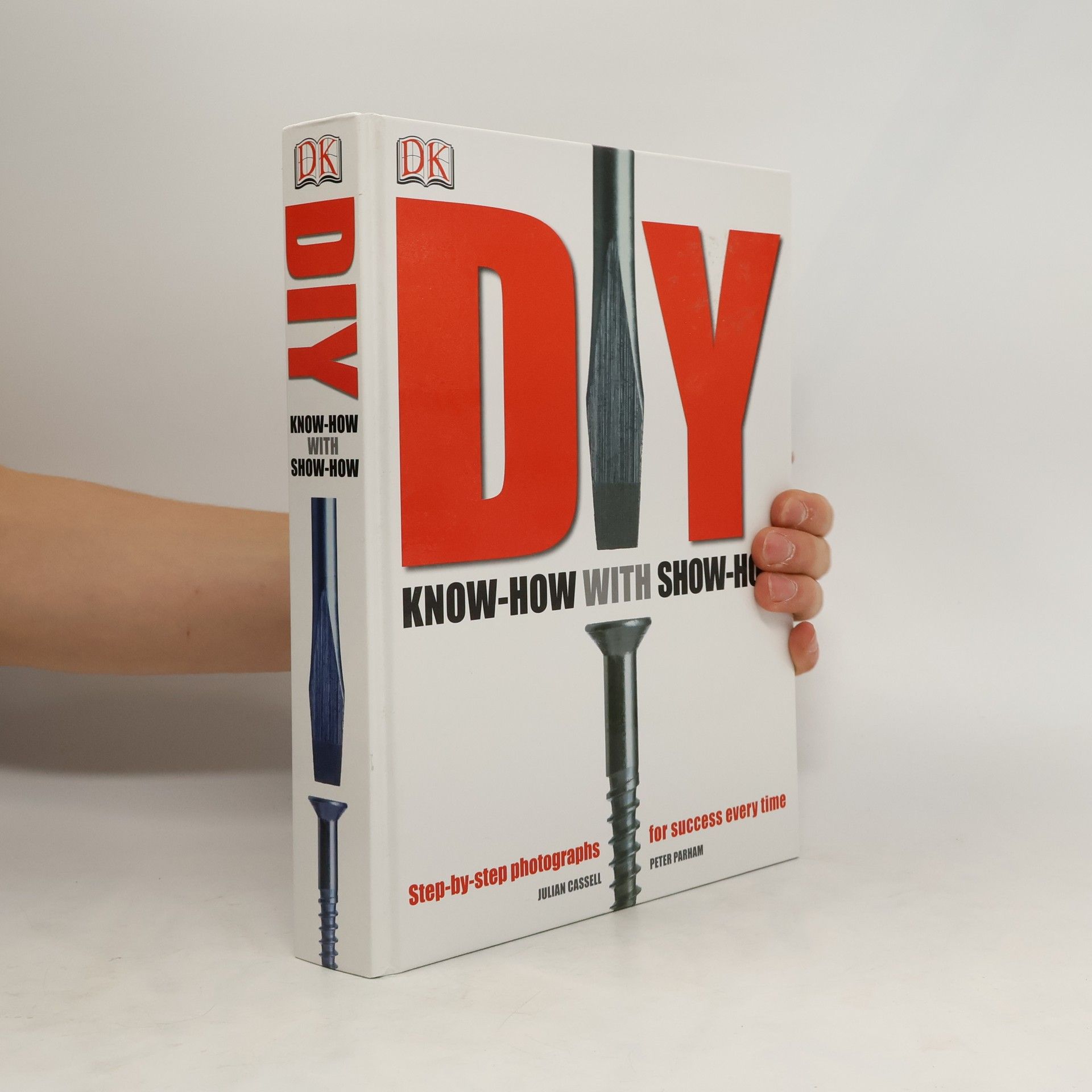 Julian Cassel DIY : know-how with show-how