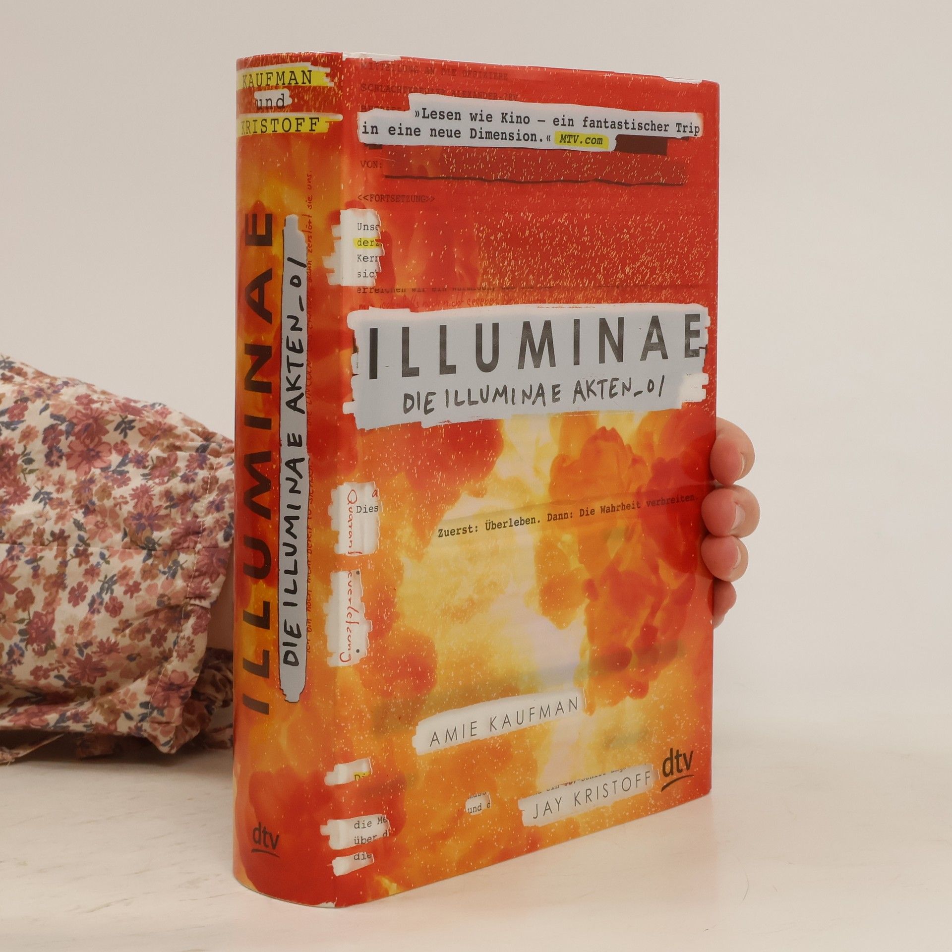 Amie Kaufman Illuminae