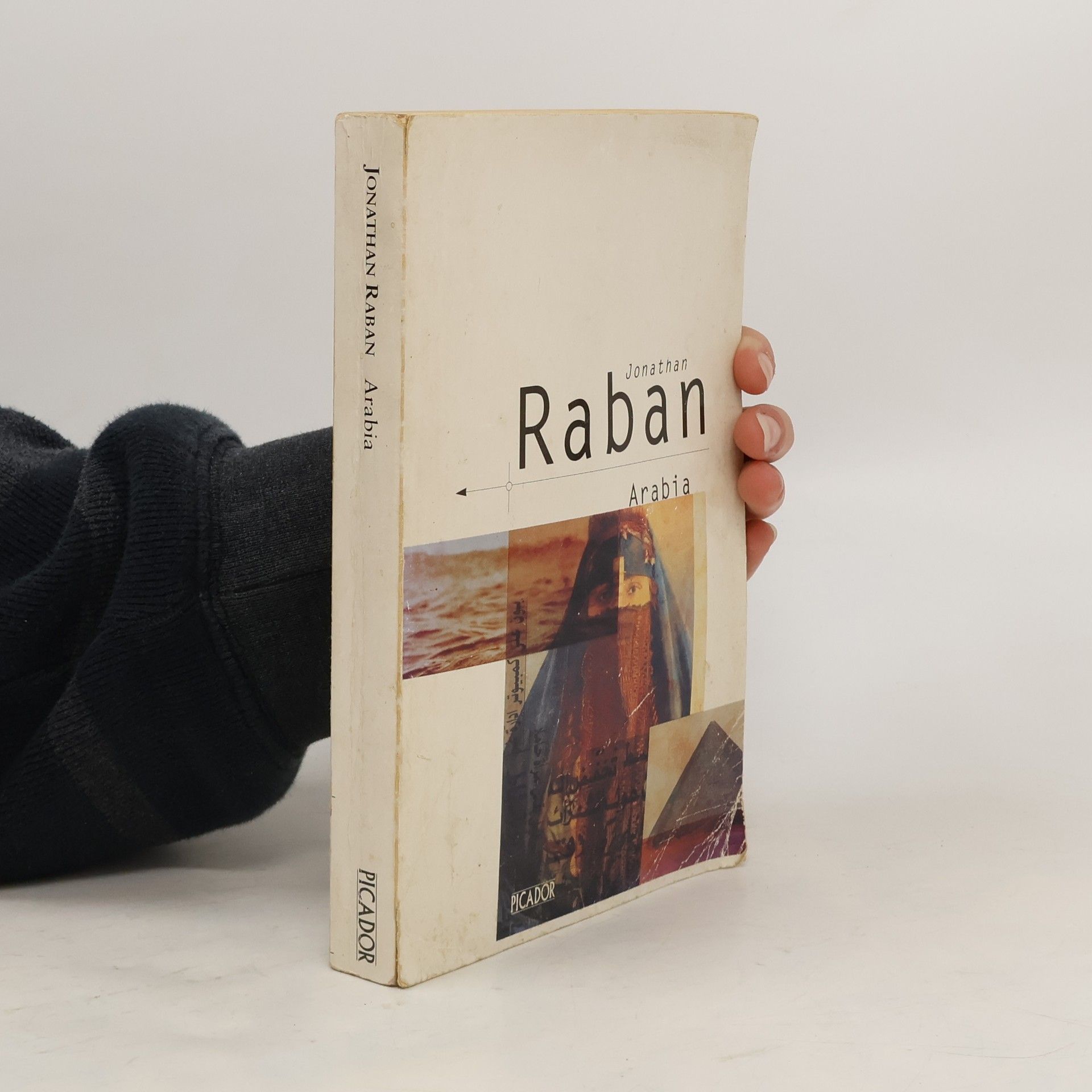 Jonathan Raban Arabia