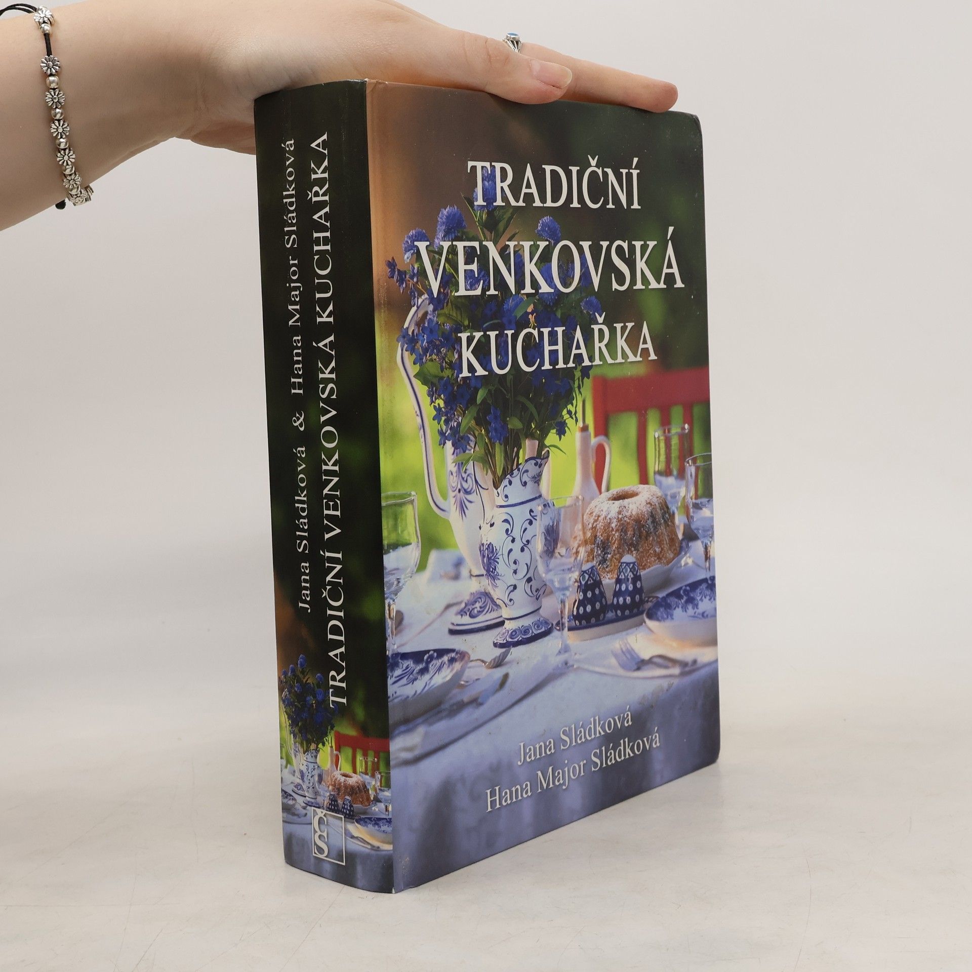 Tradiční venkovská kuchařka