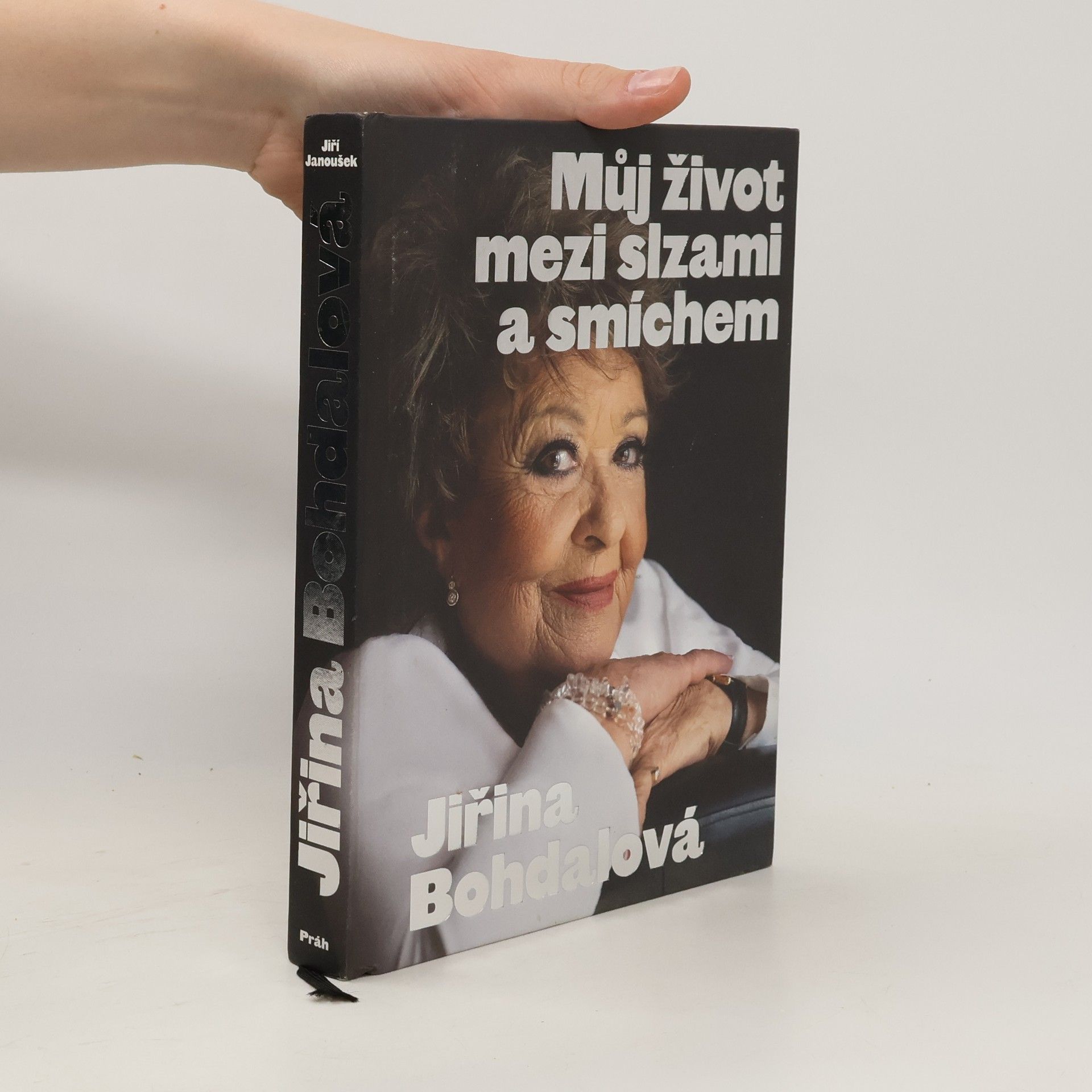Jiřina Bohdalová Můj život mezi slzami a smíchem