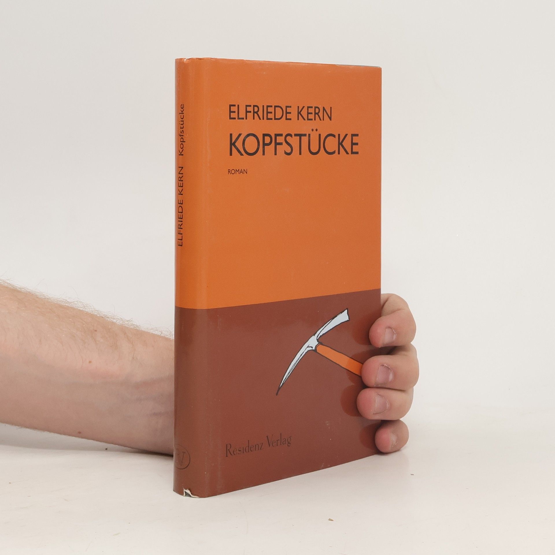 Elfriede Kern Kopfstücke