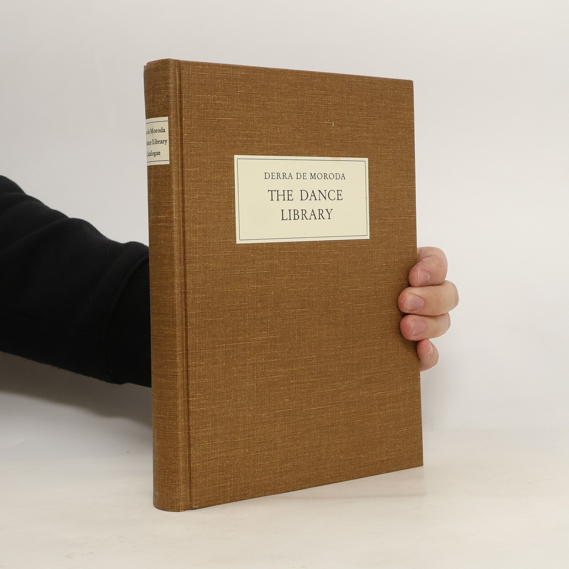 Friderica Derra de Moroda The dance library