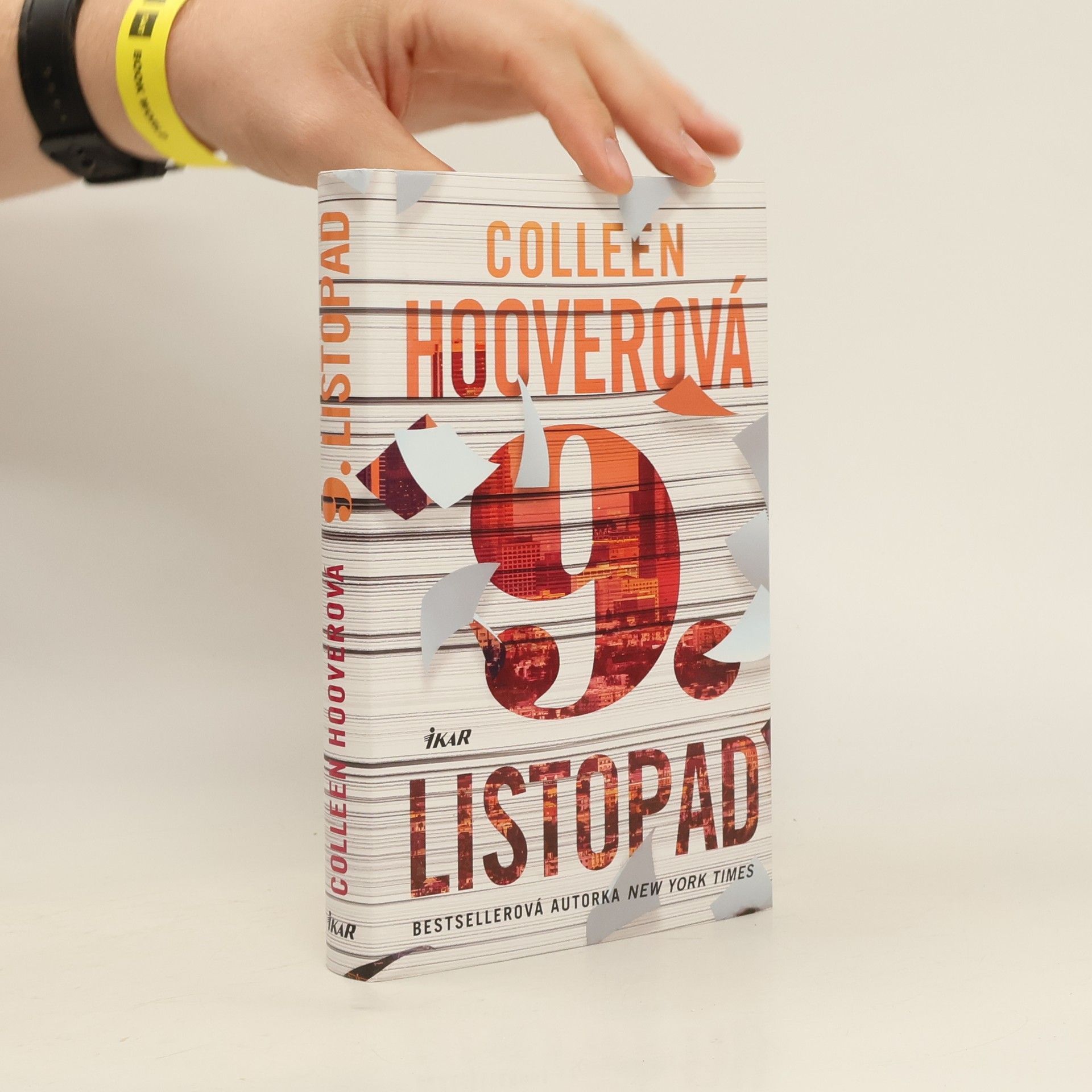 Colleen Hoover 9. listopad