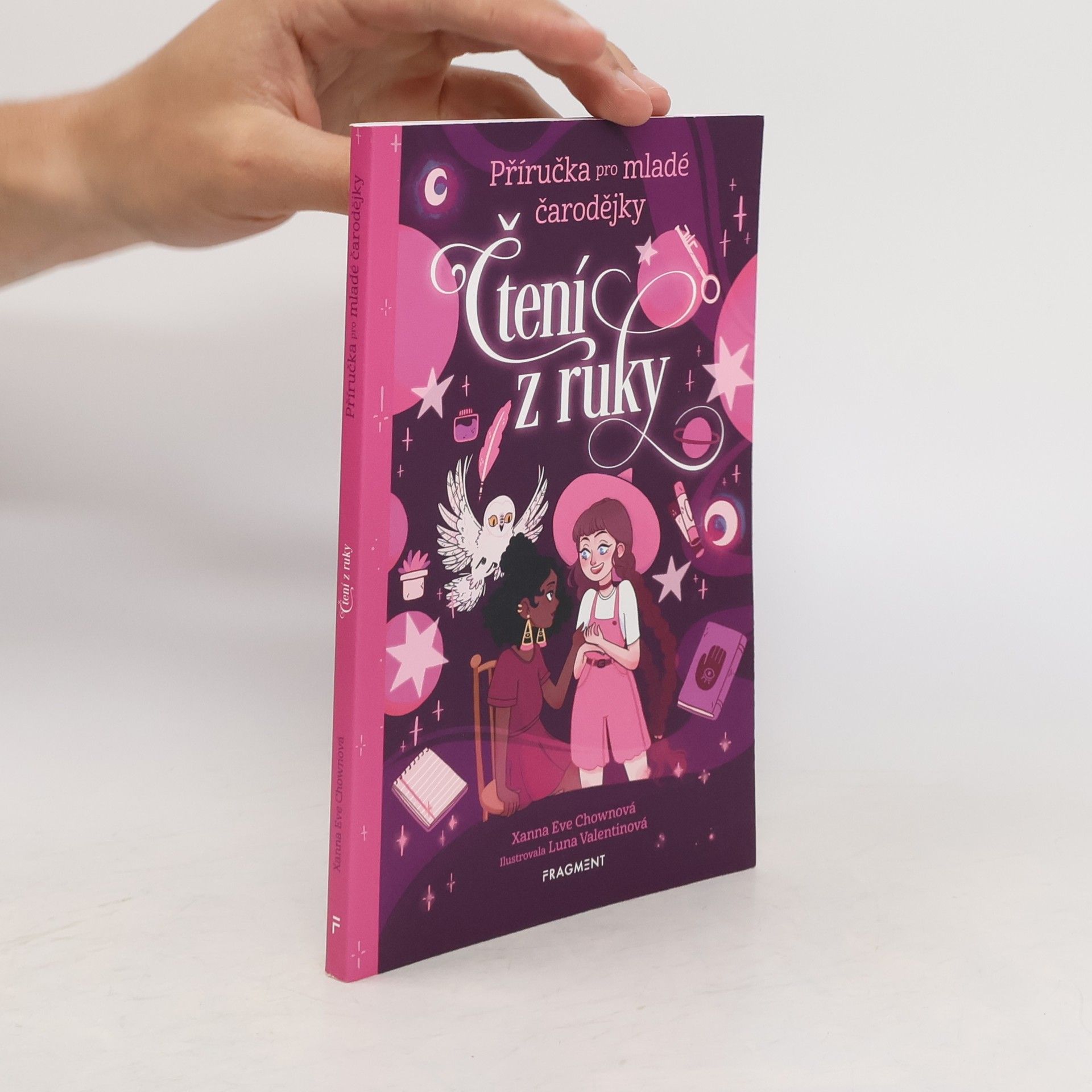Xanna Eve Chown Příručka pro mladé čarodějky : čtení z ruky