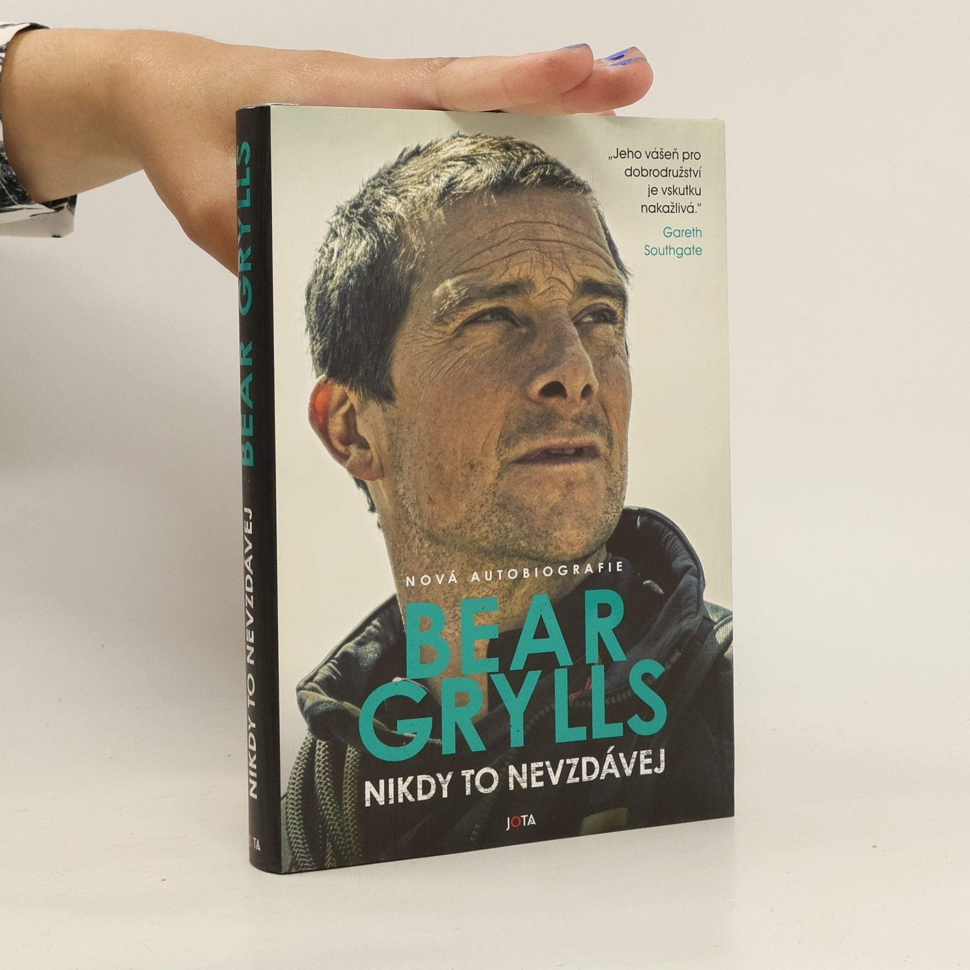 Bear Grylls Nikdy to nevzdávej