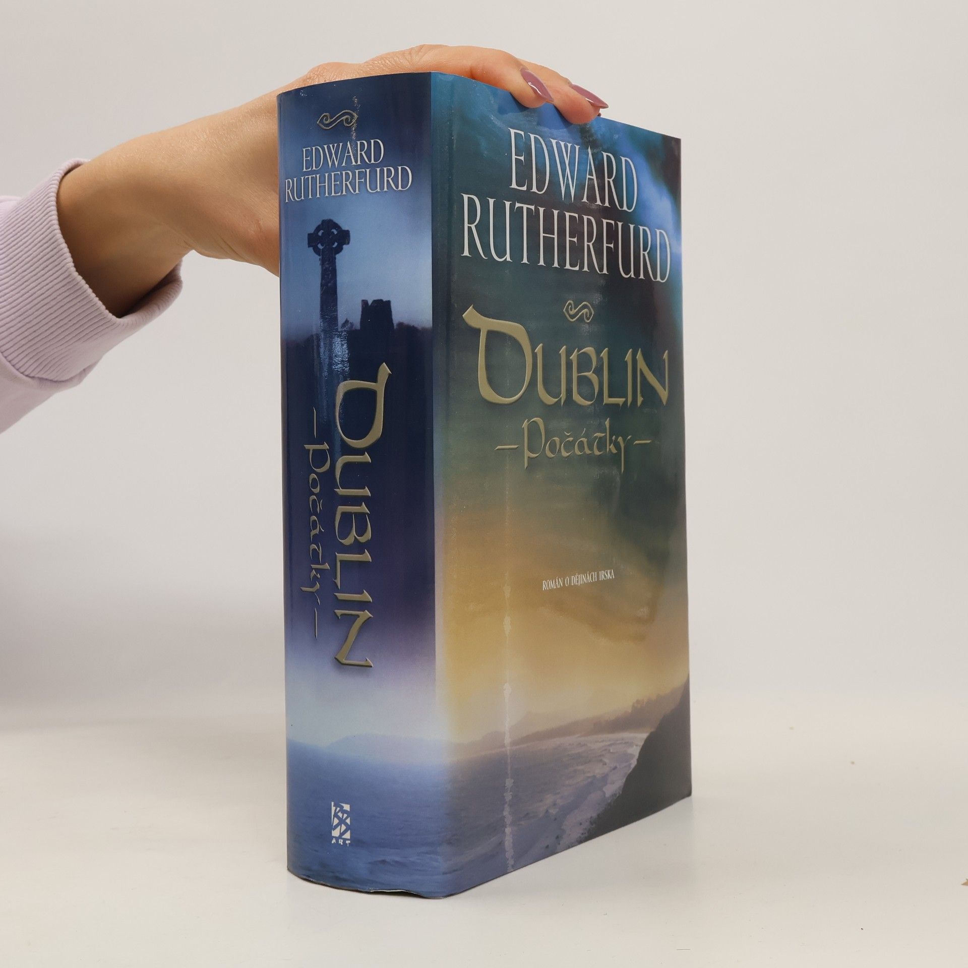 Edward Rutherfurd Dublin. 1. díl, Počátky