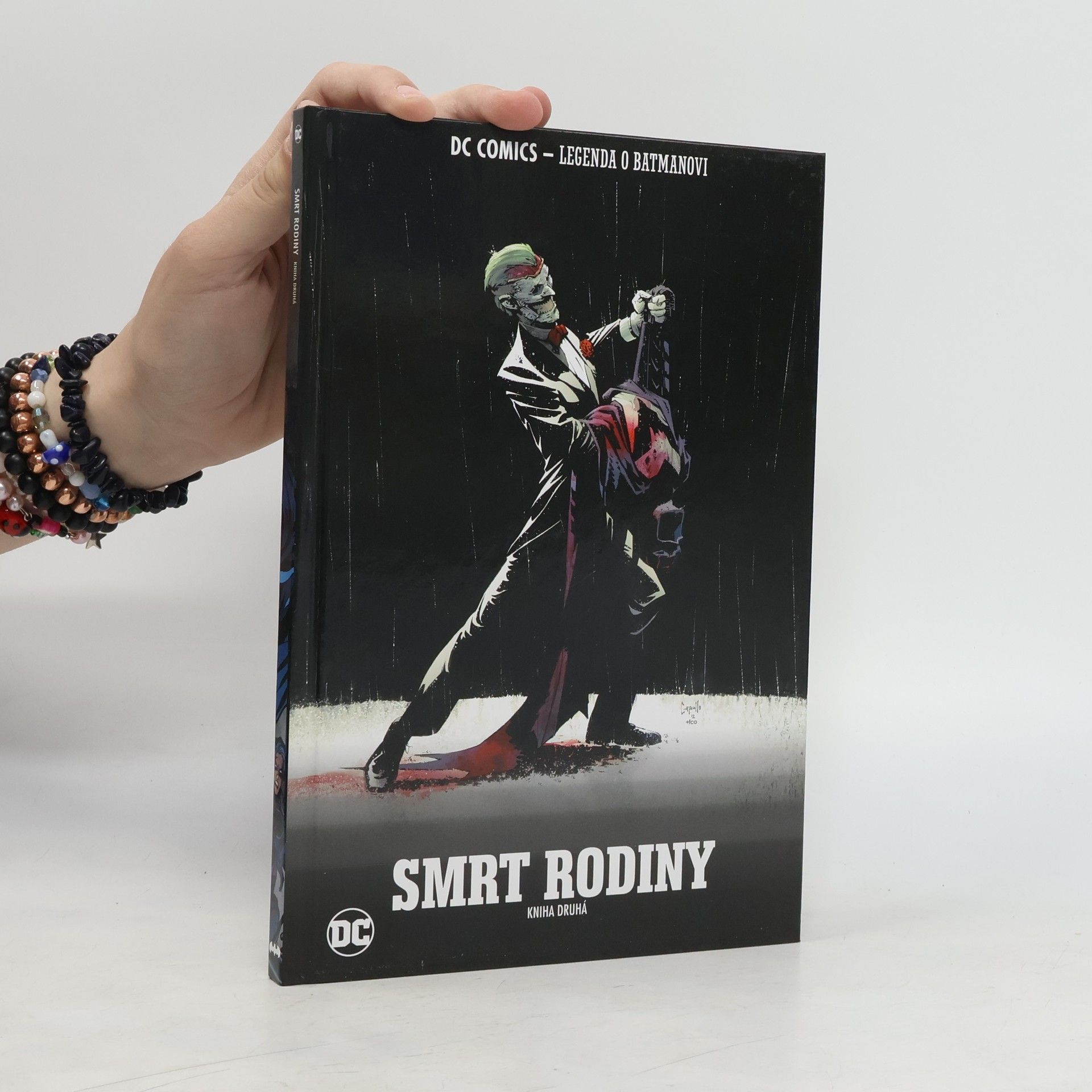 kolektiv Smrt rodiny. Kniha druhá