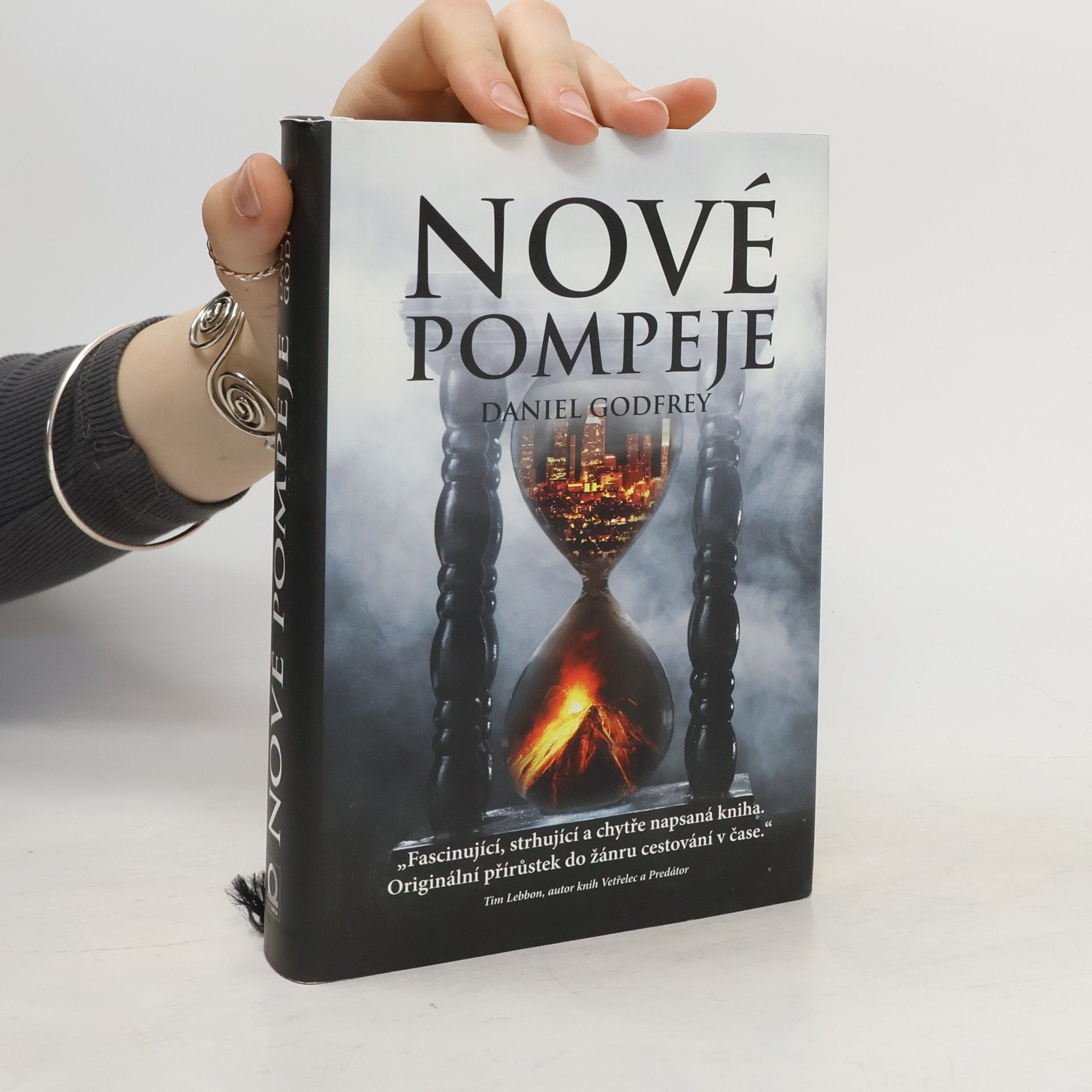 Daniel Godfrey Nové Pompeje