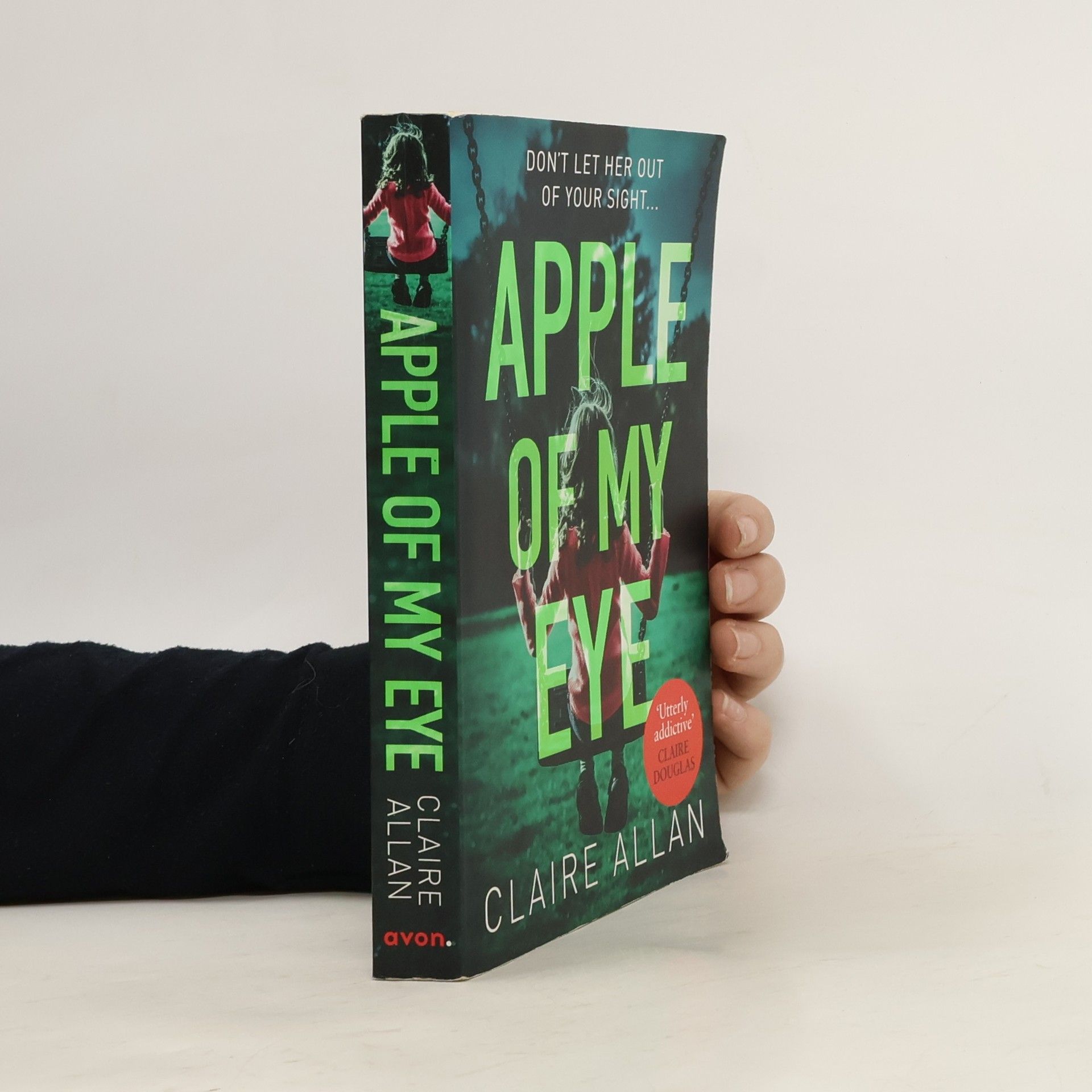 Claire Allan Apple of My Eye