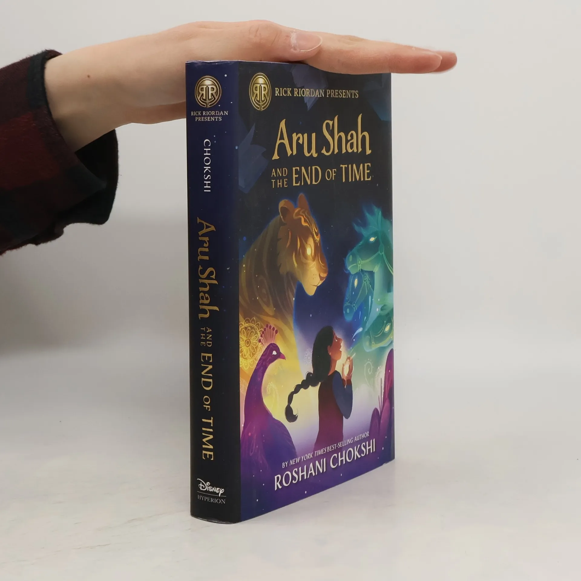 Aru Shah and the End of Time | Book | Hardcover | Roshani Chokshi | EN