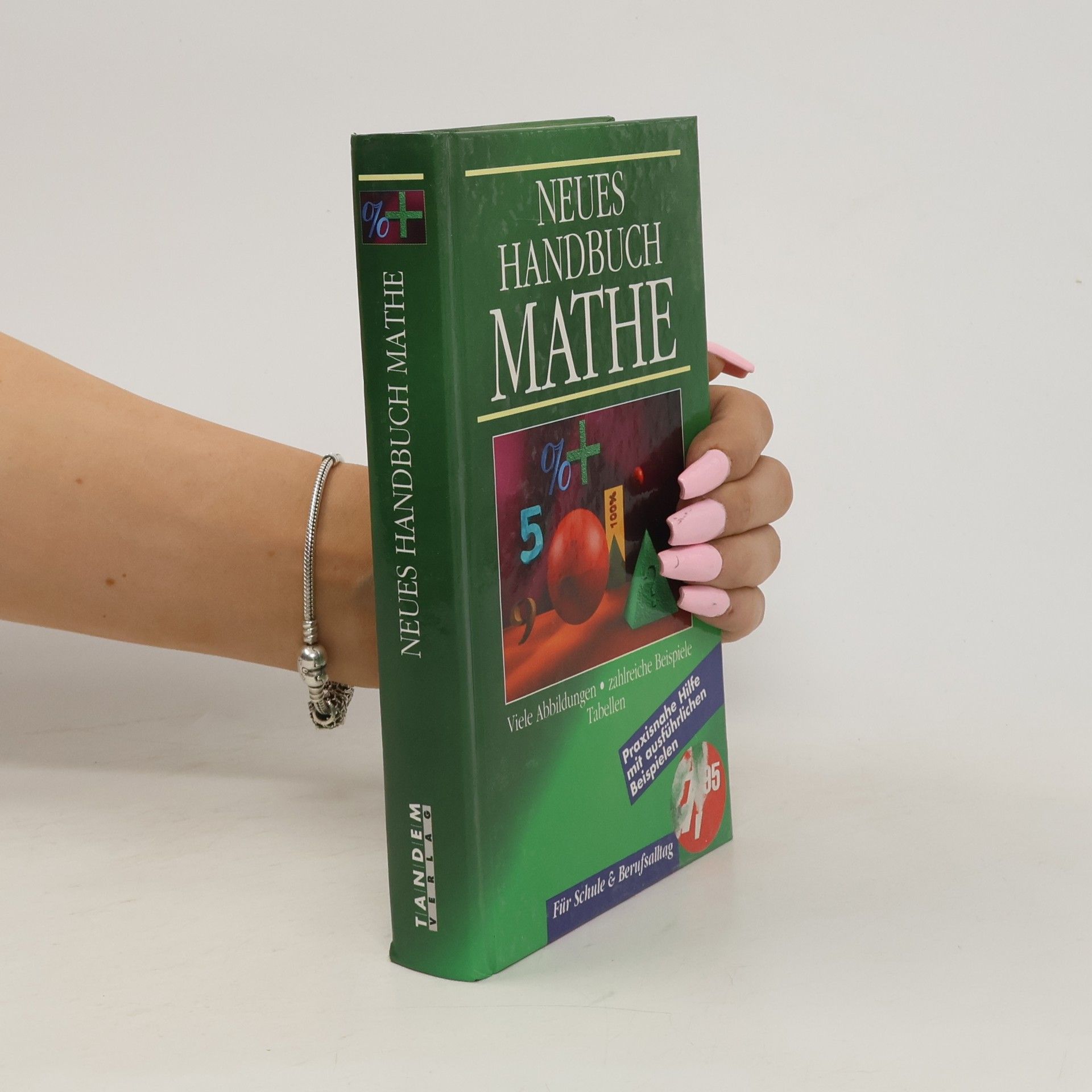 Collectif d'auteurs Neues Handbuch Mathe