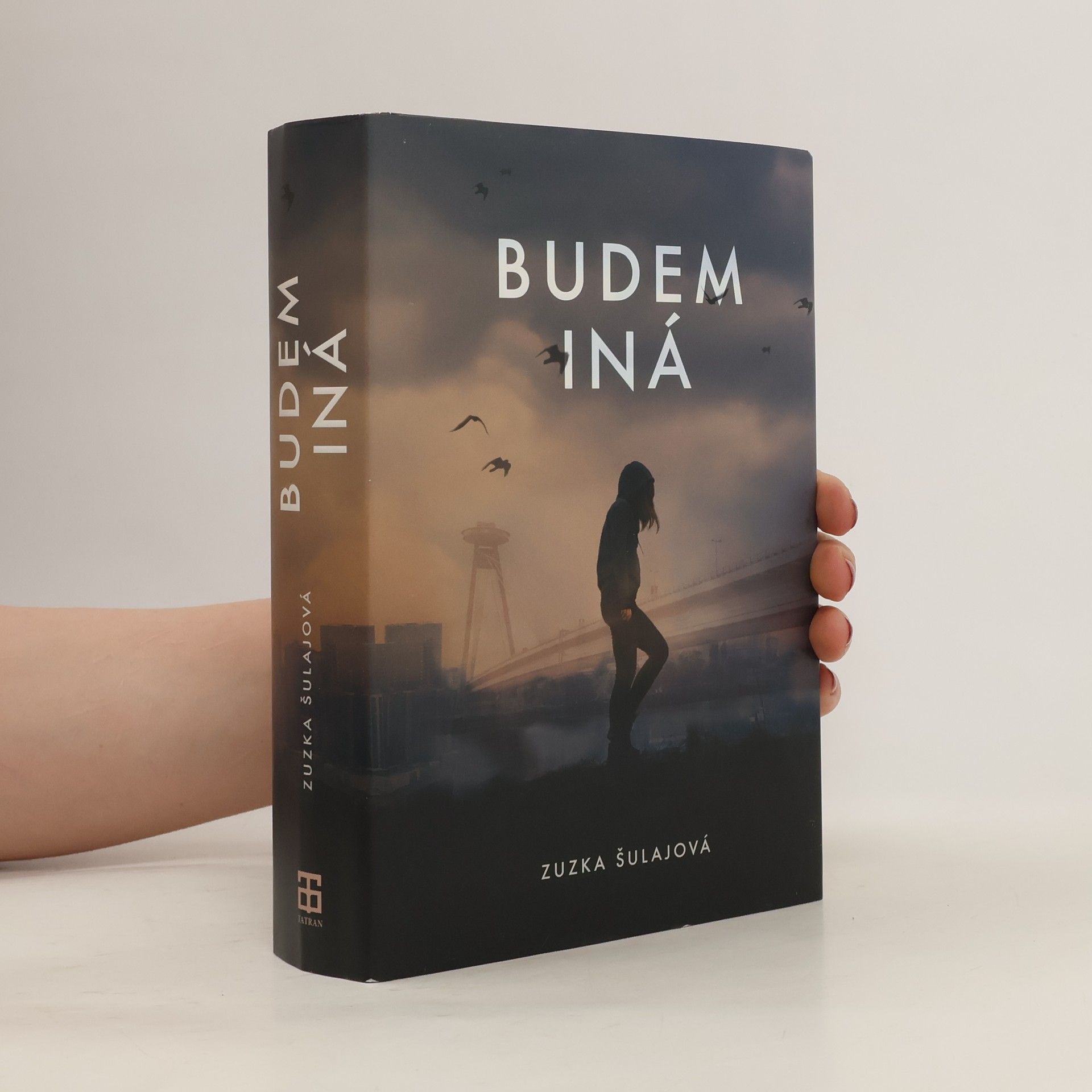 Zuzana Šulajová Budem iná