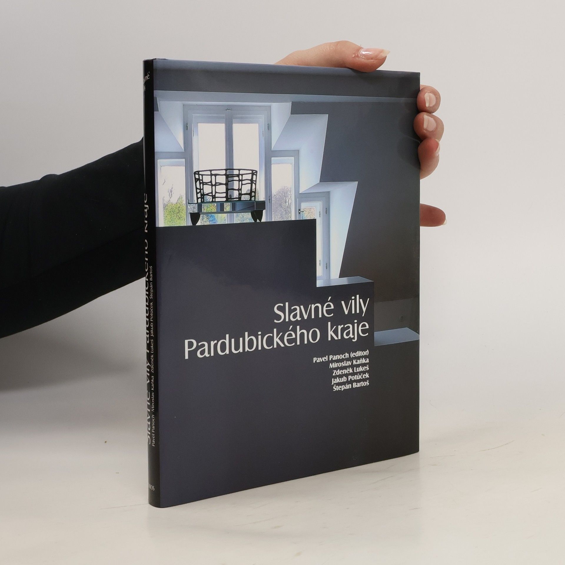 kolektiv Slavné vily Pardubického kraje