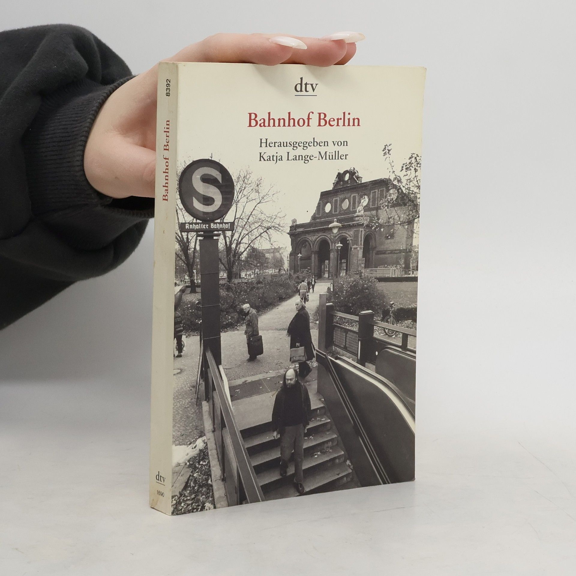 Katja Lange Müller Bahnhof Berlin