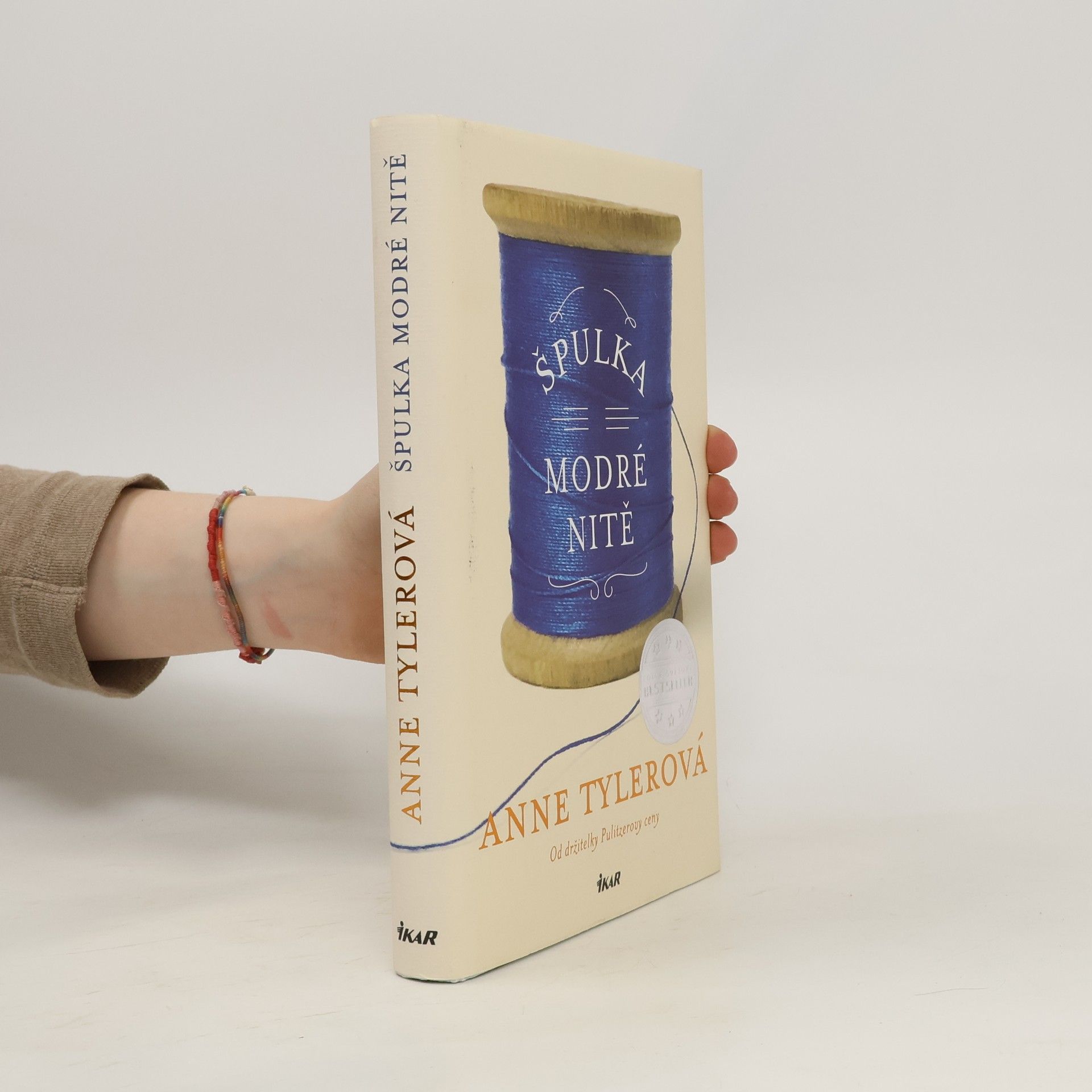 Anne Tyler Špulka modré nitě