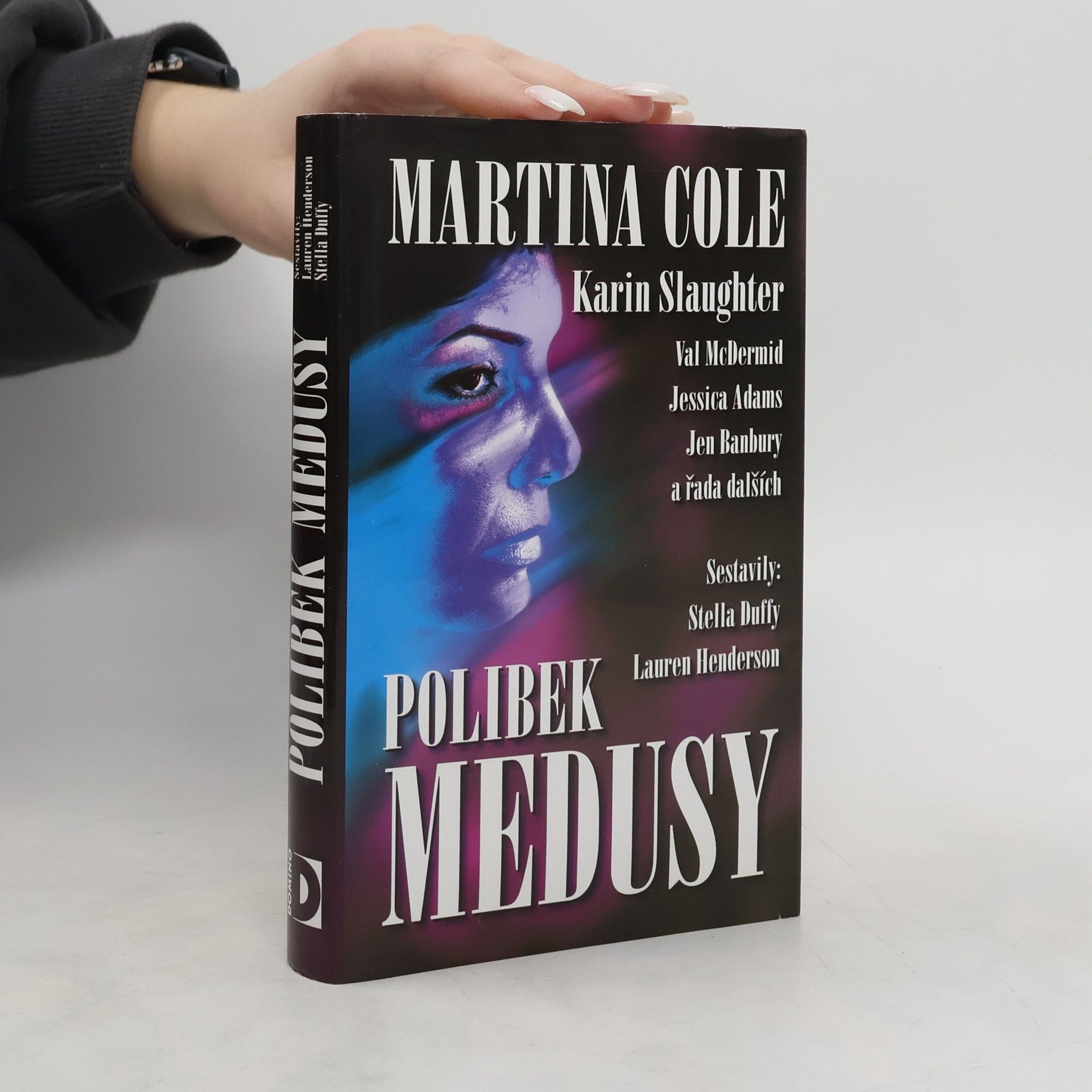 Stella Duffy Polibek Medusy