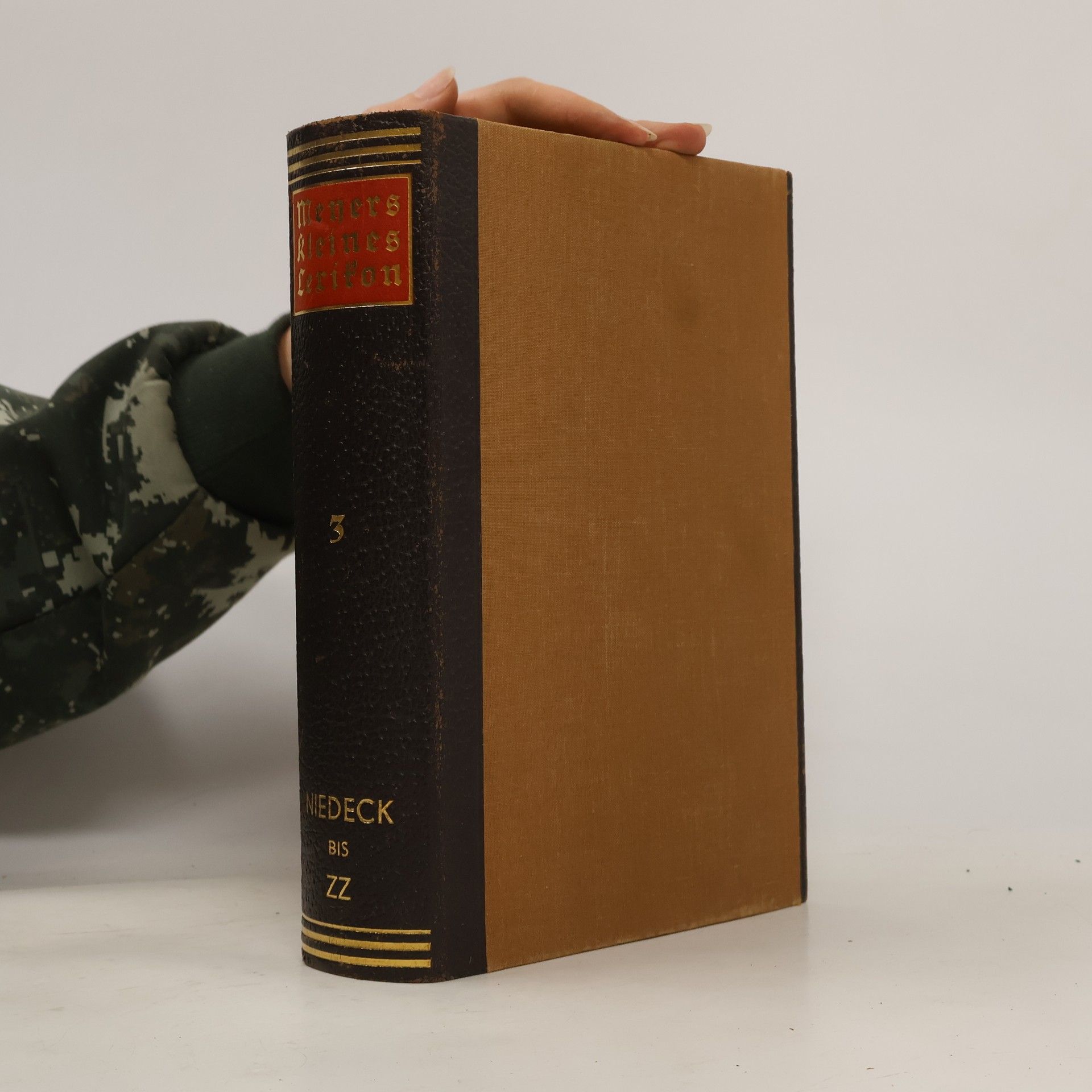 Autorenkollektiv Meyers Kleines Lexikon. Dritter Band