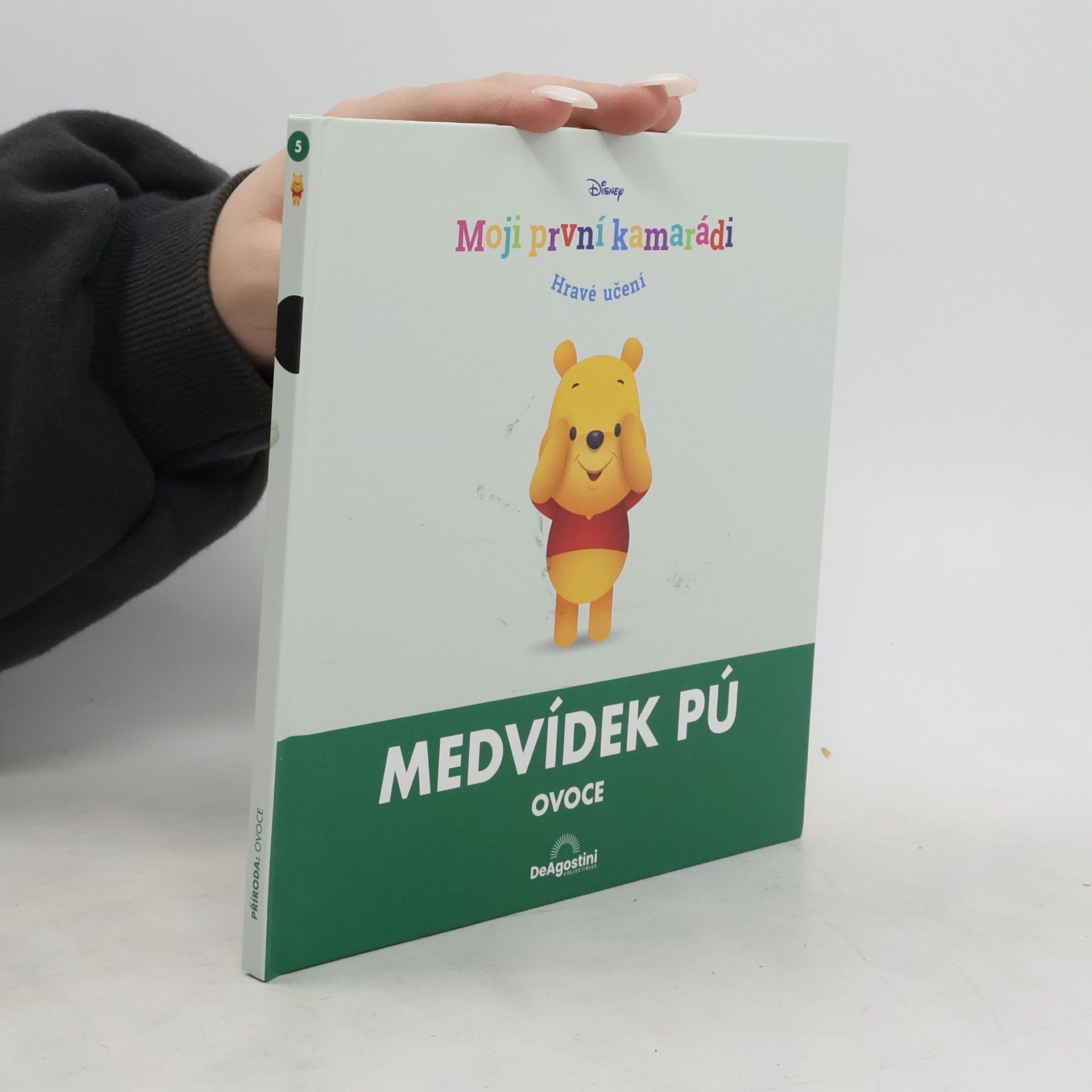 kolektiv Medvídek Pú. Ovoce